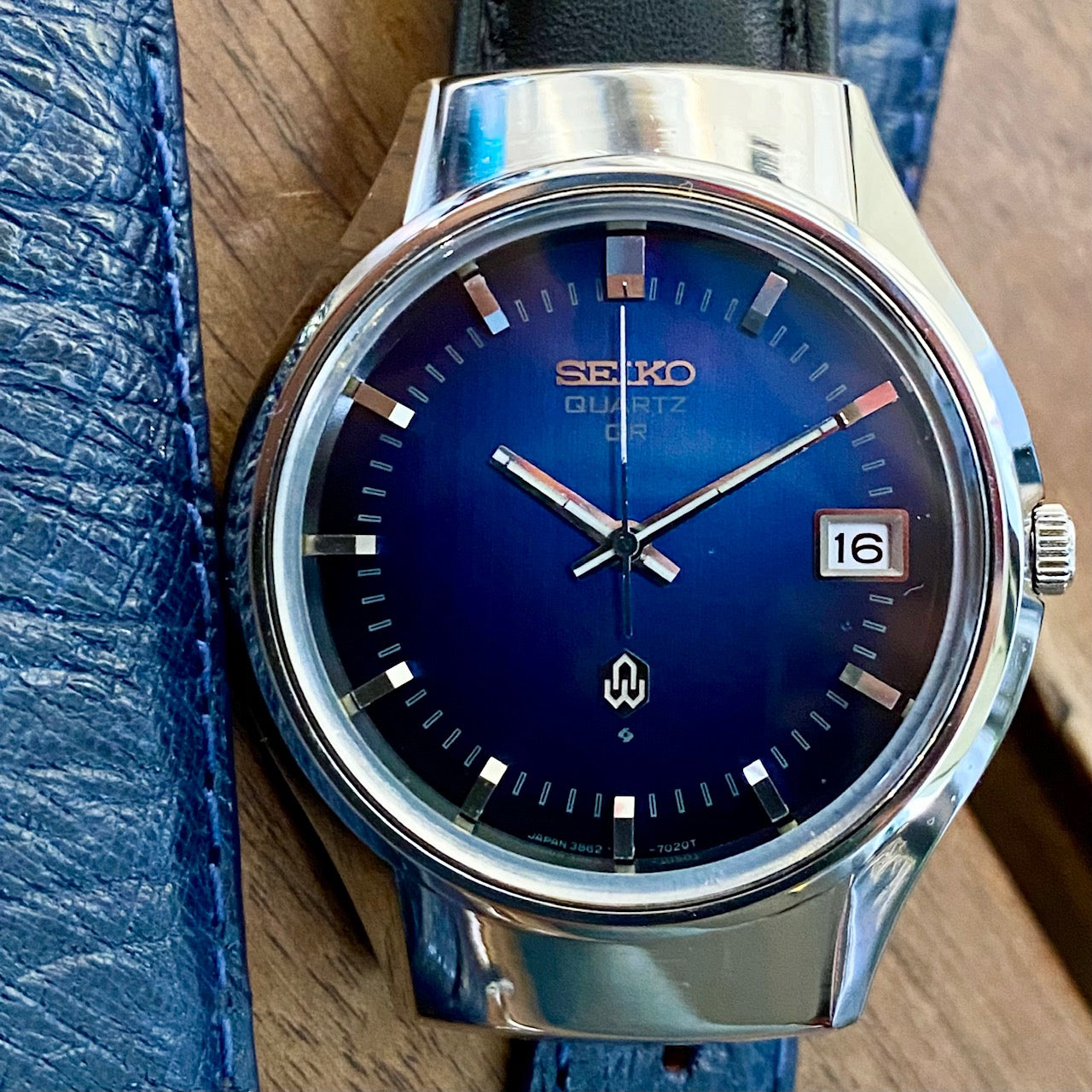 COMING SOON! Vintage August 1978 Seiko Quartz QR 3862-7010 with Blue Gradient Dial and White-Tipped Second Hand - Excellent Condition! - PRE-ORDER NOW!