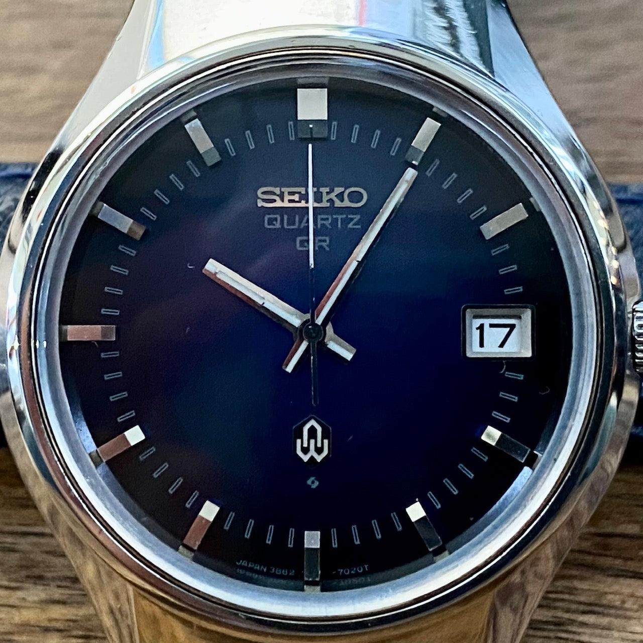COMING SOON! Vintage August 1978 Seiko Quartz QR 3862-7010 with Blue Gradient Dial and White-Tipped Second Hand - Excellent Condition! - PRE-ORDER NOW!