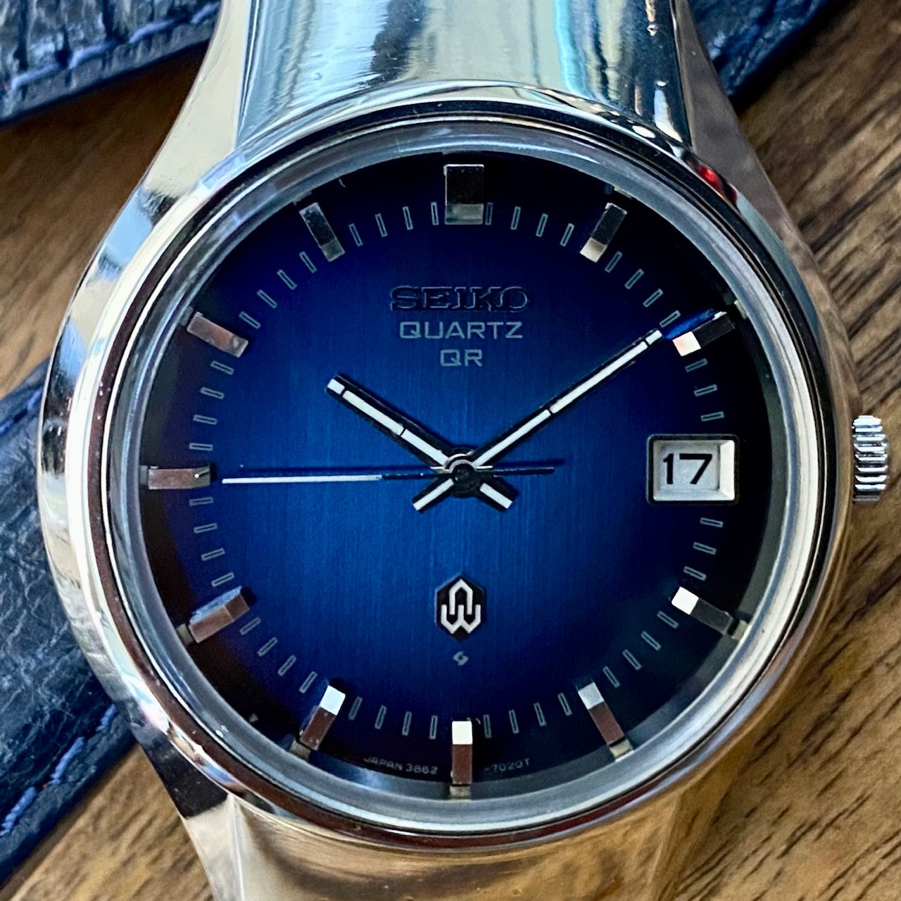 COMING SOON! Vintage August 1978 Seiko Quartz QR 3862-7010 with Blue Gradient Dial and White-Tipped Second Hand - Excellent Condition! - PRE-ORDER NOW!
