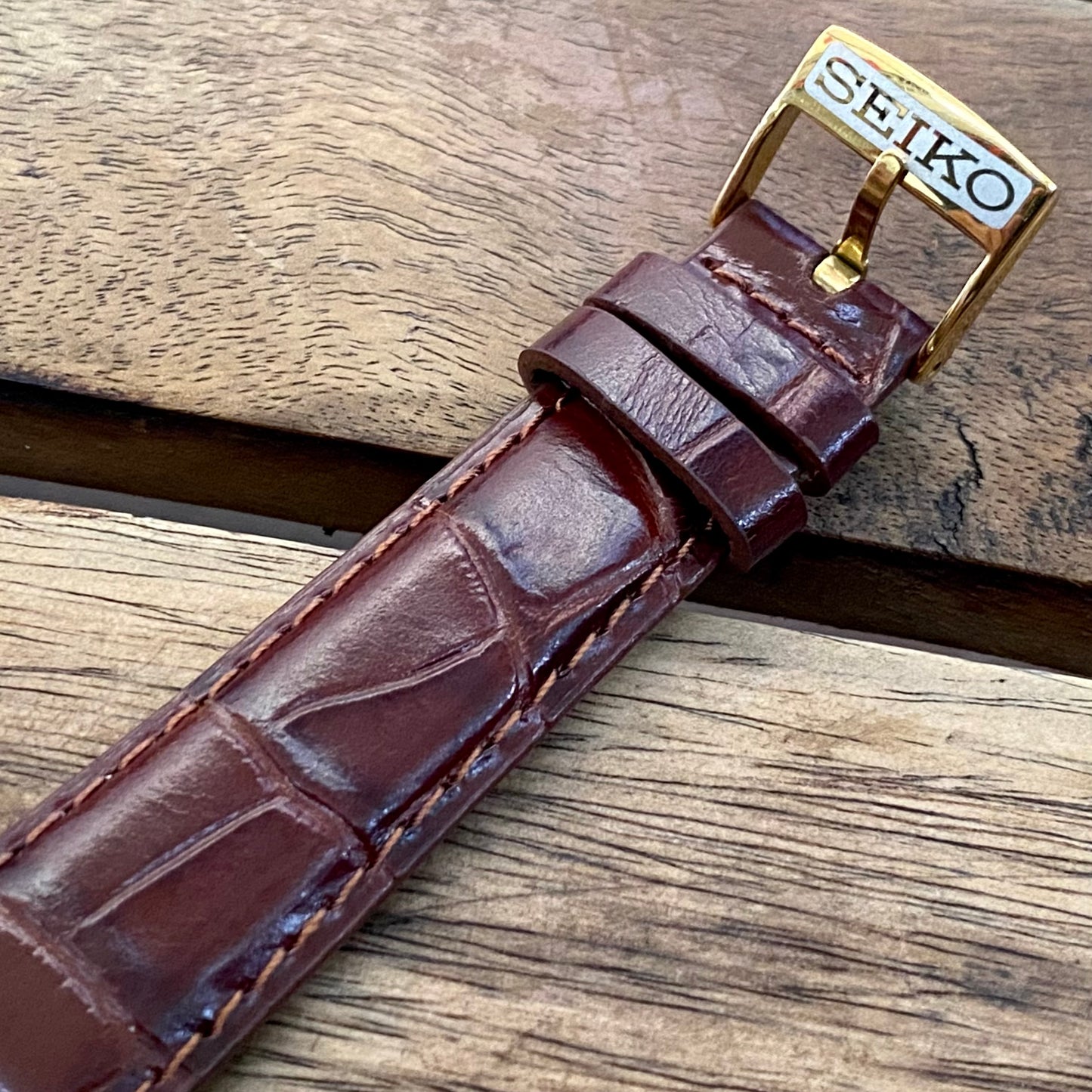 COMING SOON! Minty Vintage February 1984 Seiko Quartz Dolce 5931-5510 Hexagonal GHA Case with Black Sapphire Crown - PRE-ORDER NOW!
