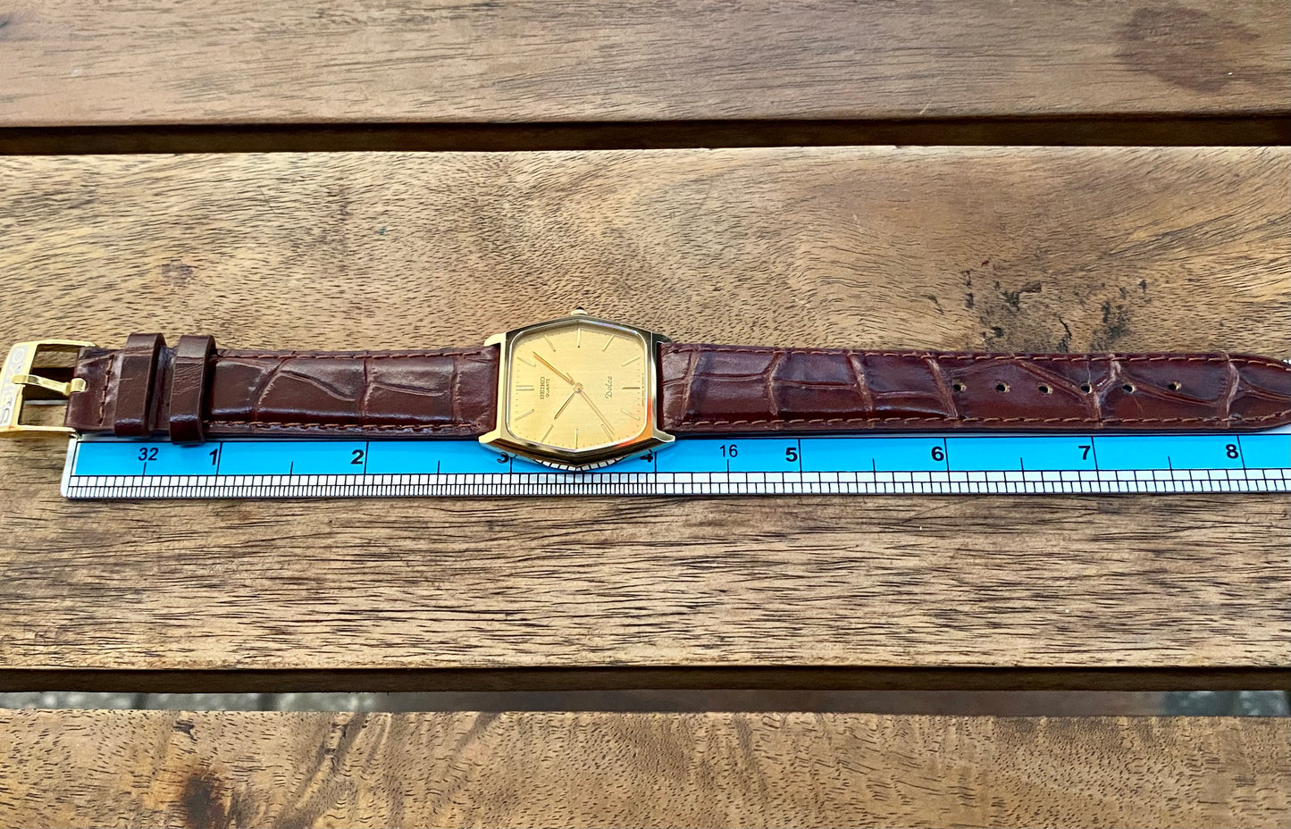 COMING SOON! Minty Vintage February 1984 Seiko Quartz Dolce 5931-5510 Hexagonal GHA Case with Black Sapphire Crown - PRE-ORDER NOW!
