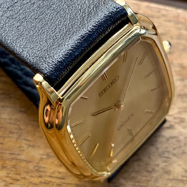Vintage November 1993 Seiko Dolce Quartz Tank 5E31-5B30 Gold Plate SGP30