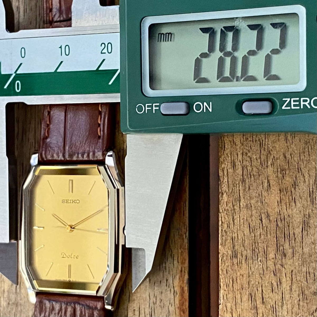 Vintage August 1985 Seiko Dolce Tank 9531-5090 Tungsten Carbide - Minty UK VINTAGE WATCH LTD
