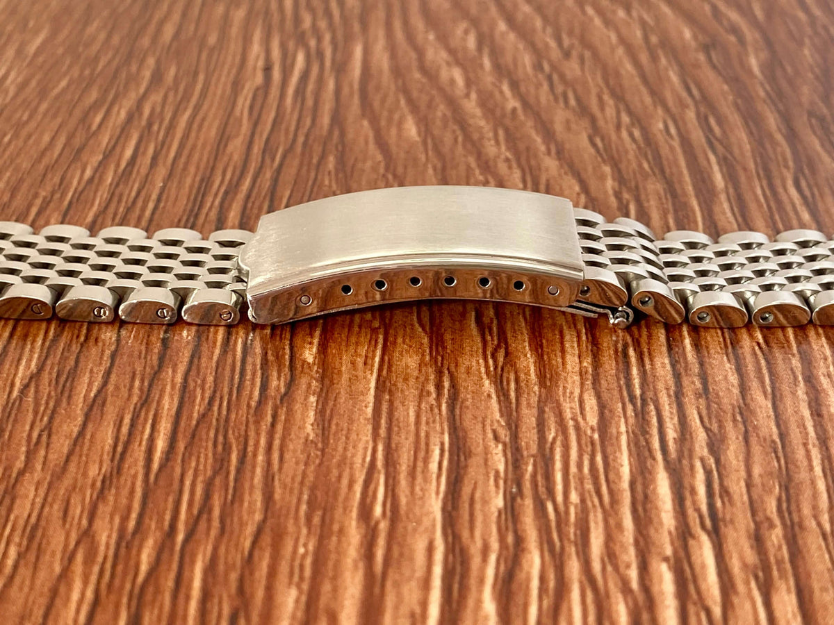 18mm Stainless Steel Beads of Rice Bracelet, Short Curved-End UK VINTAGE WATCH LTD