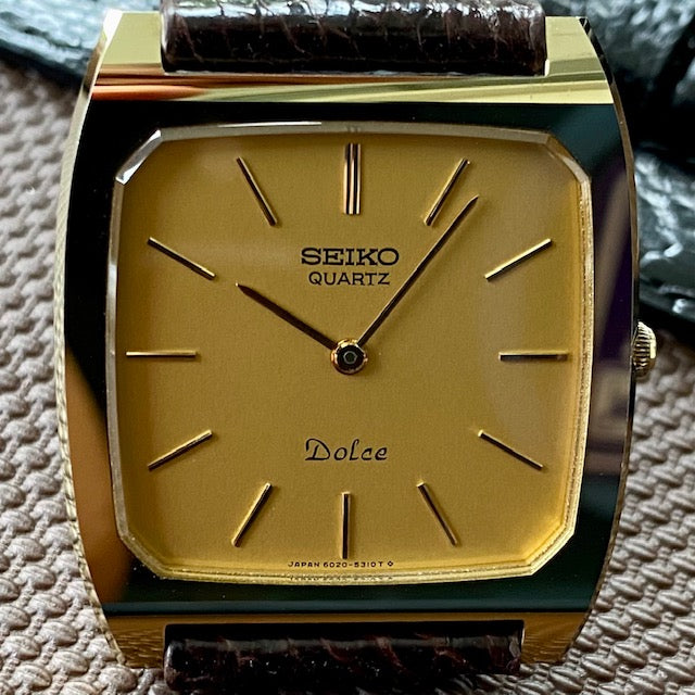 Vintage March 1981 GHA Seiko Dolce Quartz Tank 6020-5980 - Gold TV Screen - Minty