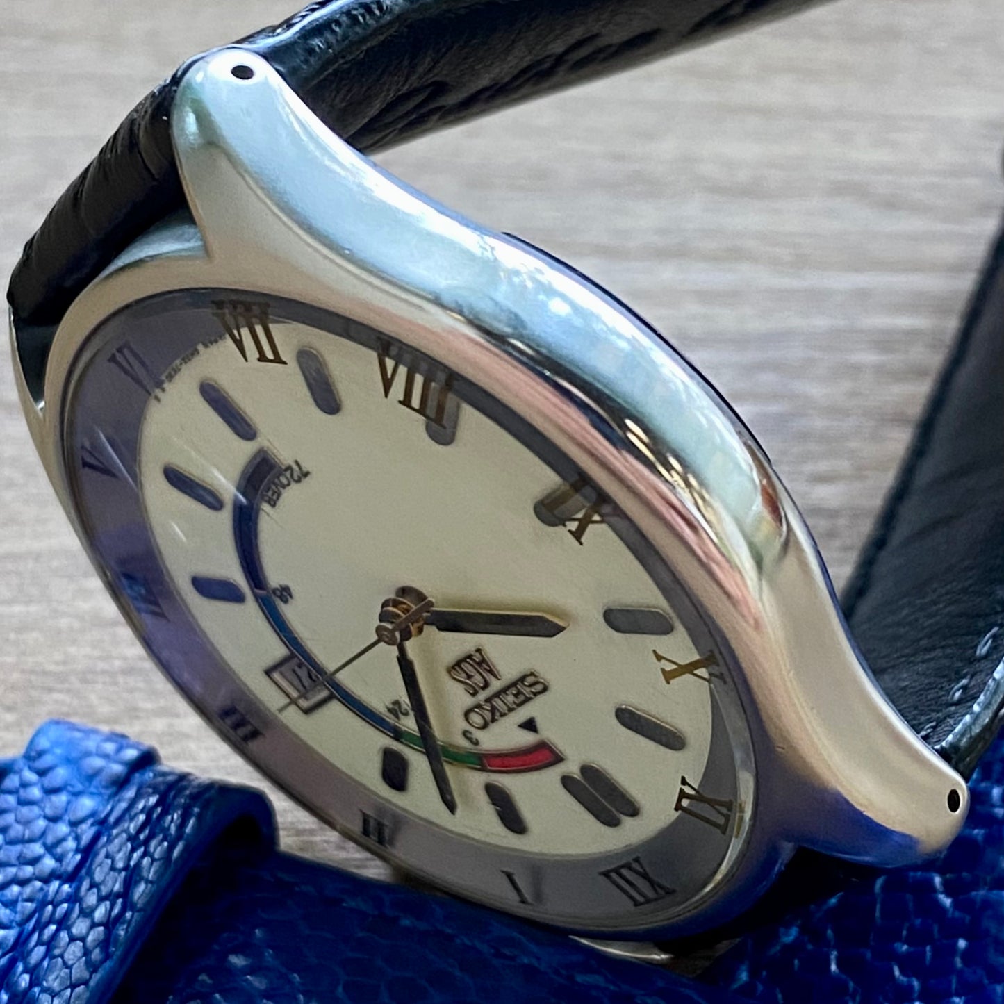 SUPER RARE LIMITED EDITION 50th Anniversary Seiko AGS 5M22-7C20 October 1995 Kinetic - Luminous Dial