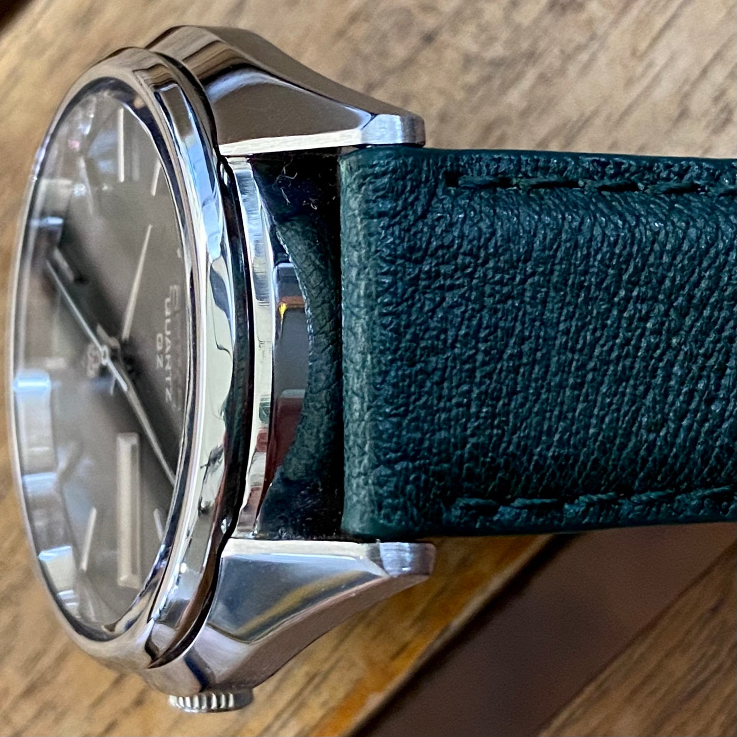 COMING SOON! Vintage August 1974 Seiko Quartz QZ 0923-8000 Green Sand Dial