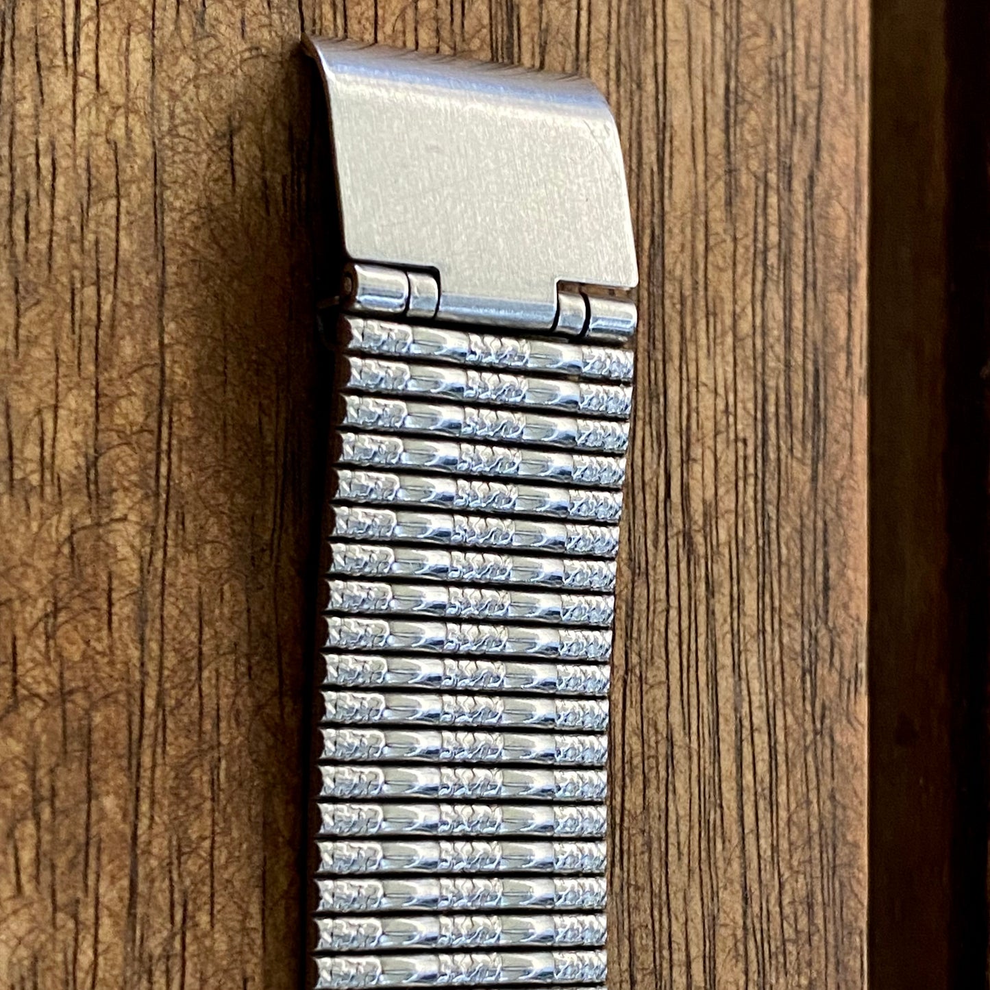 Vintage July 1992 Seiko Quartz Galaxy V701-5J90 White Steel Hexagonal 2–Tone Case 277718