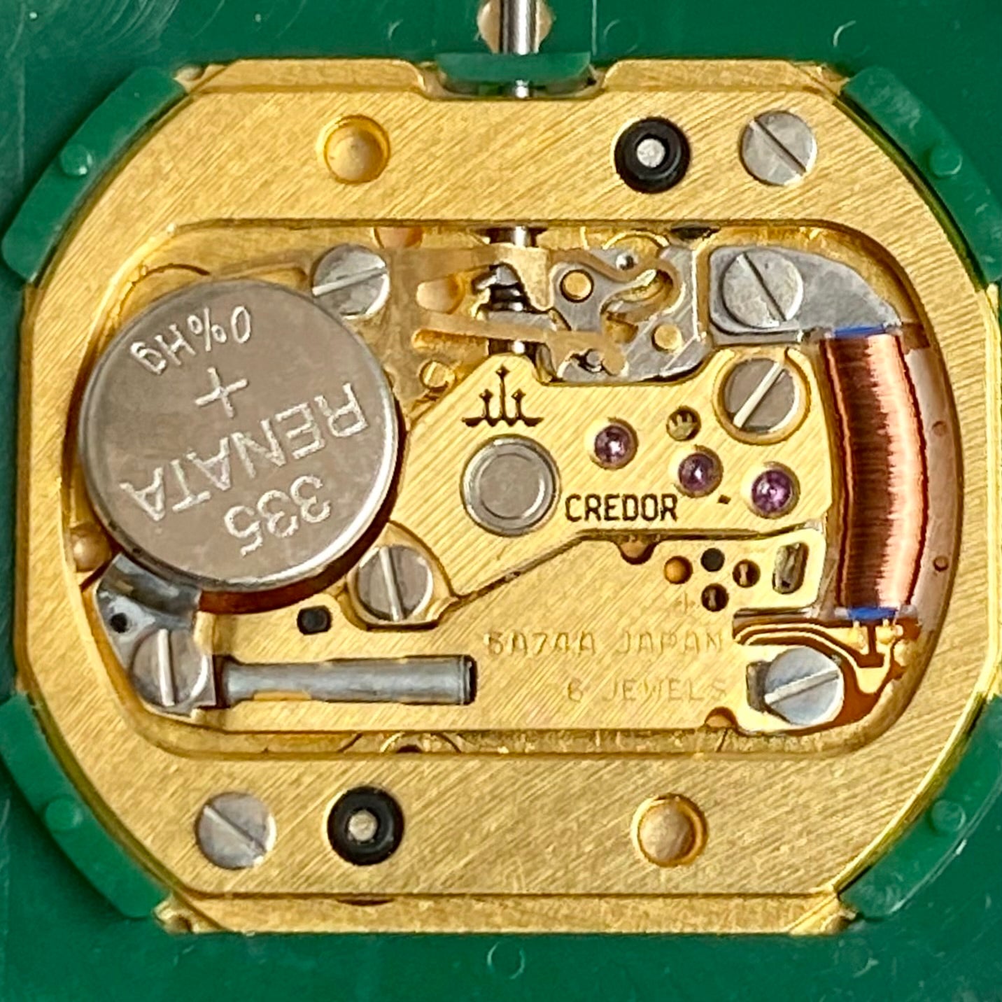 Vintage June 1991 Seiko Credor Quartz 5A74-0020 - 18K Gold Bezel - Pie Pan Dial with Cathedral Hands
