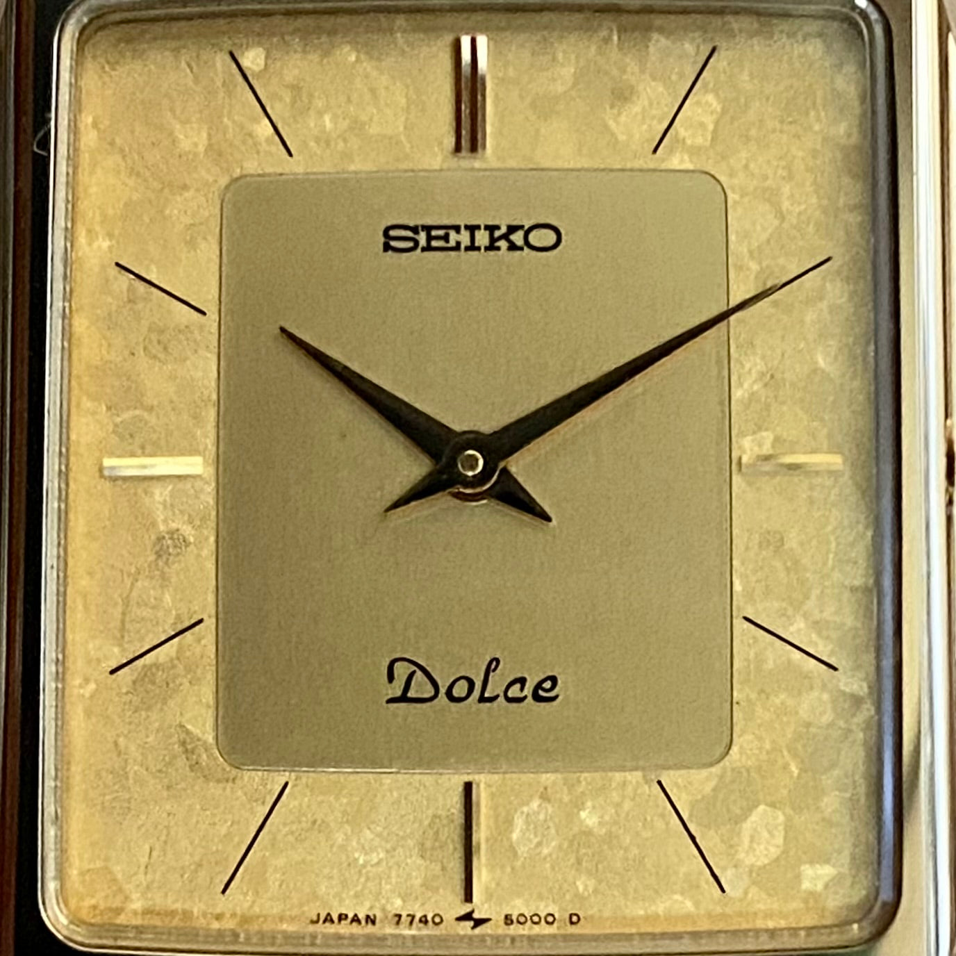 Vintage April 1987 Seiko Quartz 7740-5000 Double Square Gold Flake Dial - Nickel Alloy