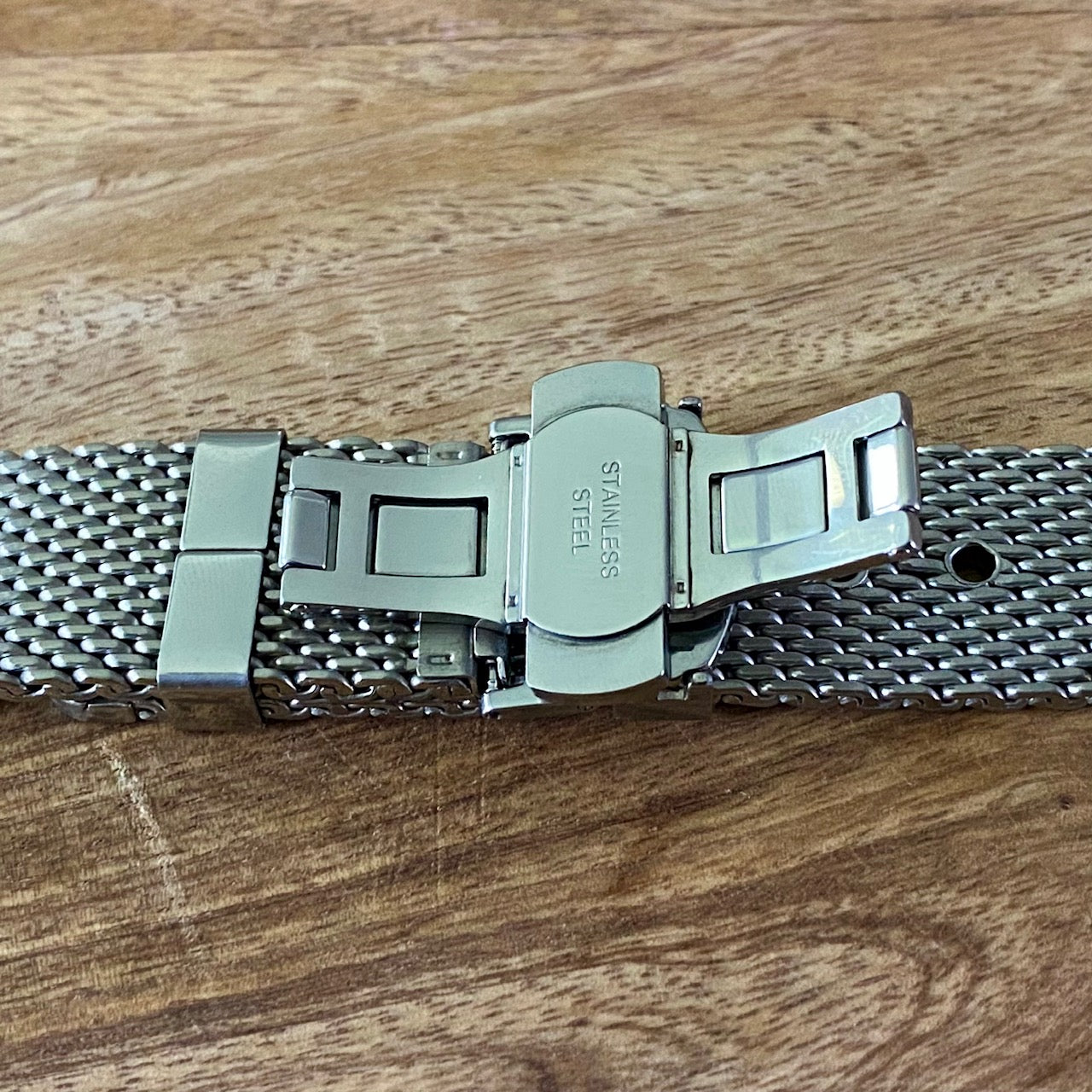 20mm Universal Straight Ended Steel Mesh Belt Watch Bracelet Strap For Omega Seamaster UK VINTAGE WATCH LTD