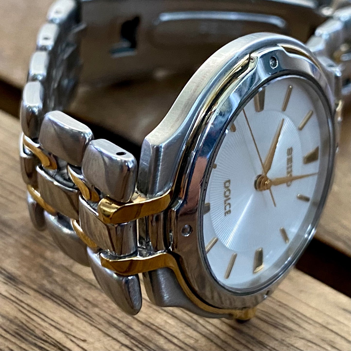 Vintage December 1996 Seiko Quartz Dolce 5E31-6010 - Gold and Steel Bracelet