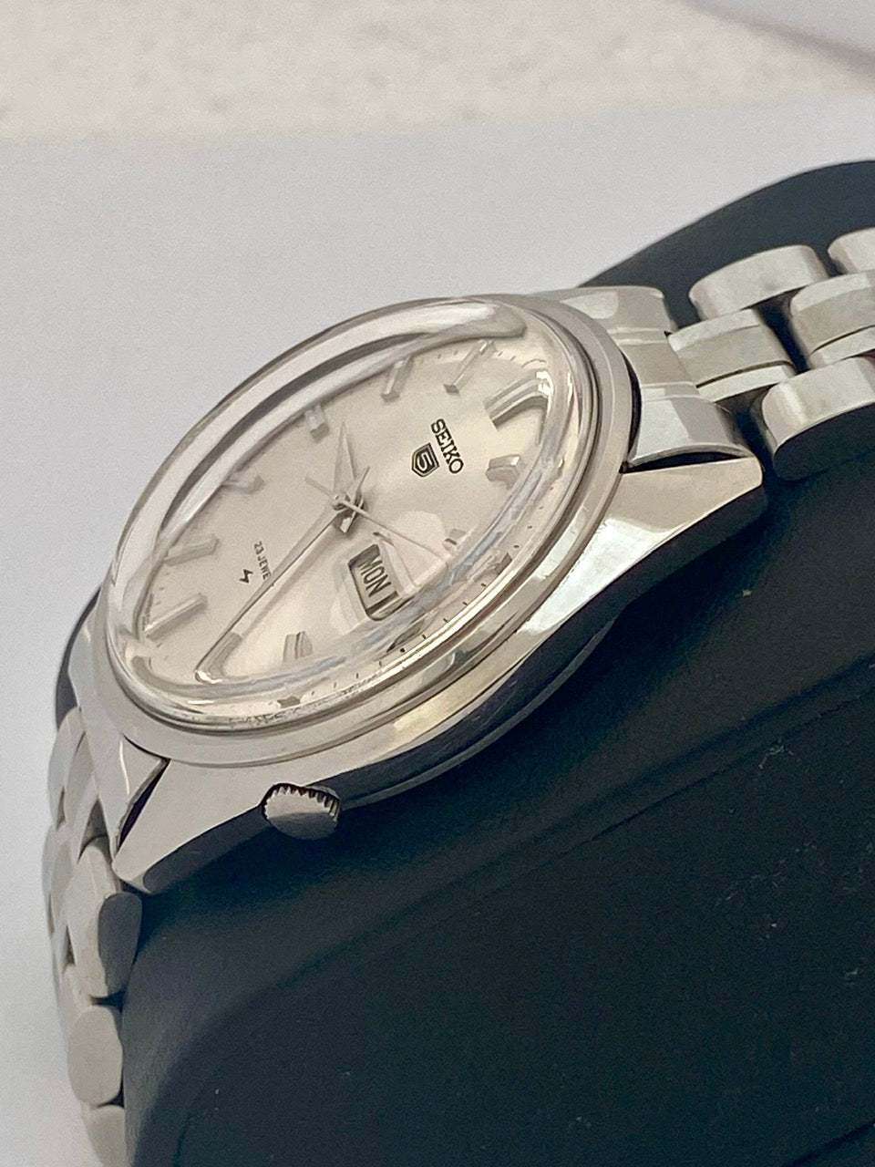 Vintage Seiko 5 5126-8060 Silver Sunburst, Serviced Auto, October 1970 UK VINTAGE WATCH LTD