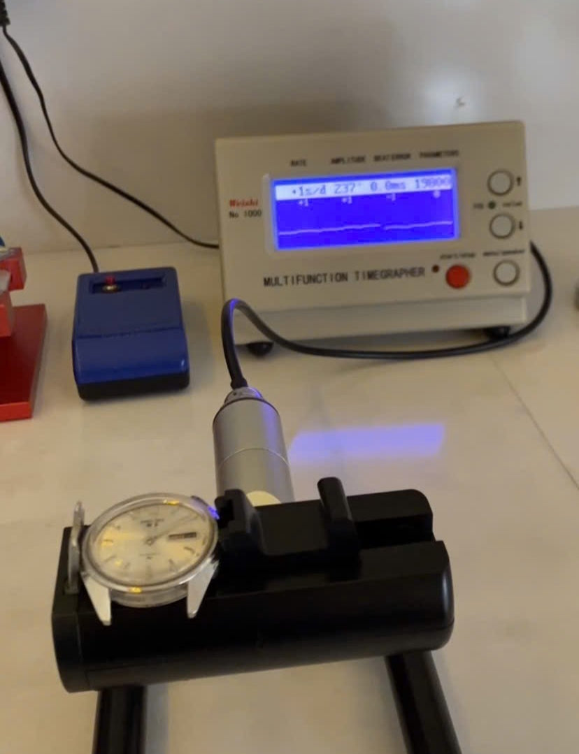 Vintage Seiko 5 5126-8060 Silver Sunburst, Serviced Auto, October 1970 UK VINTAGE WATCH LTD