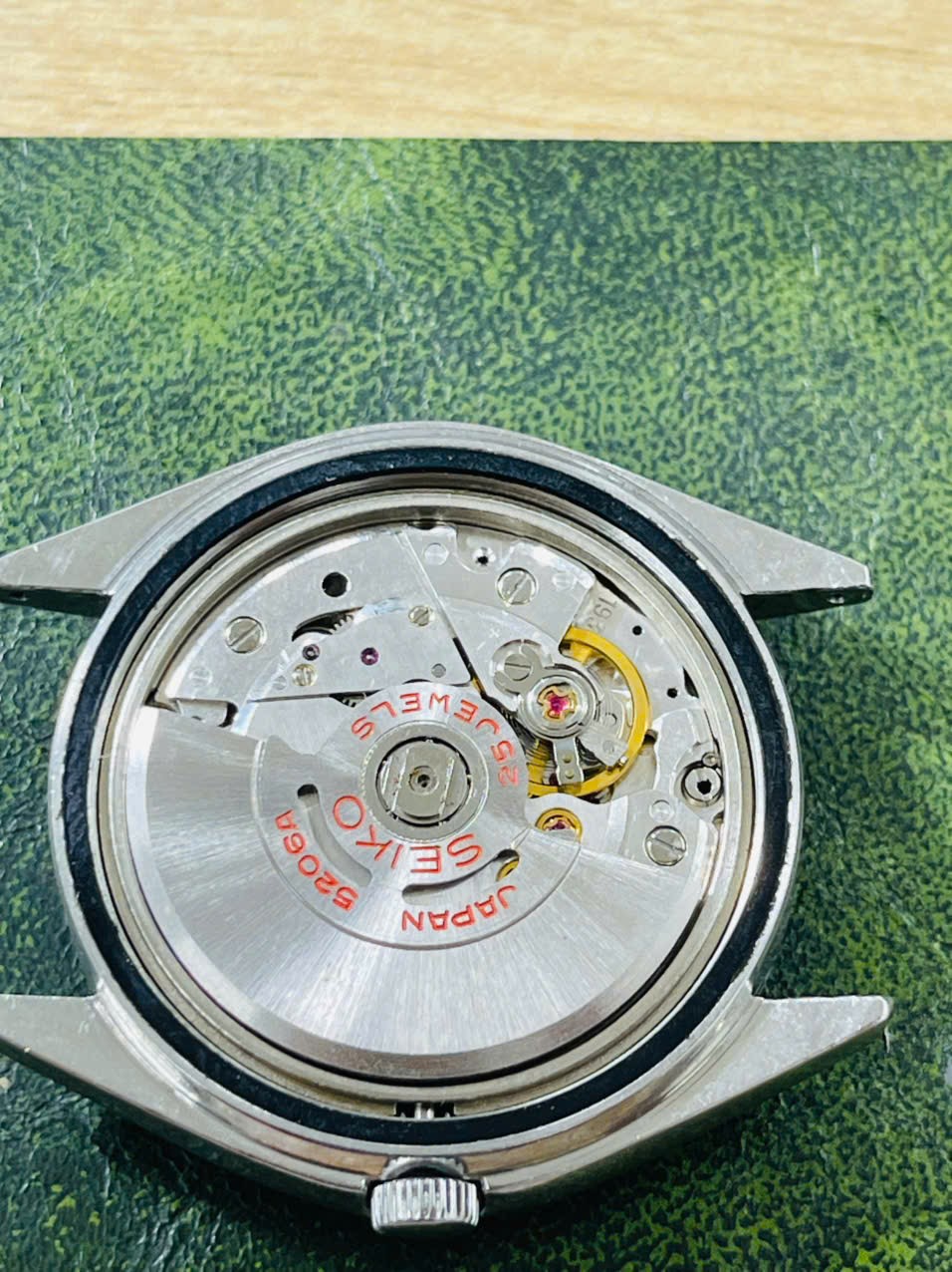 Vintage Seiko Lord Matic Special 5206-6130 Serviced Automatic, October 1972 UK VINTAGE WATCH LTD