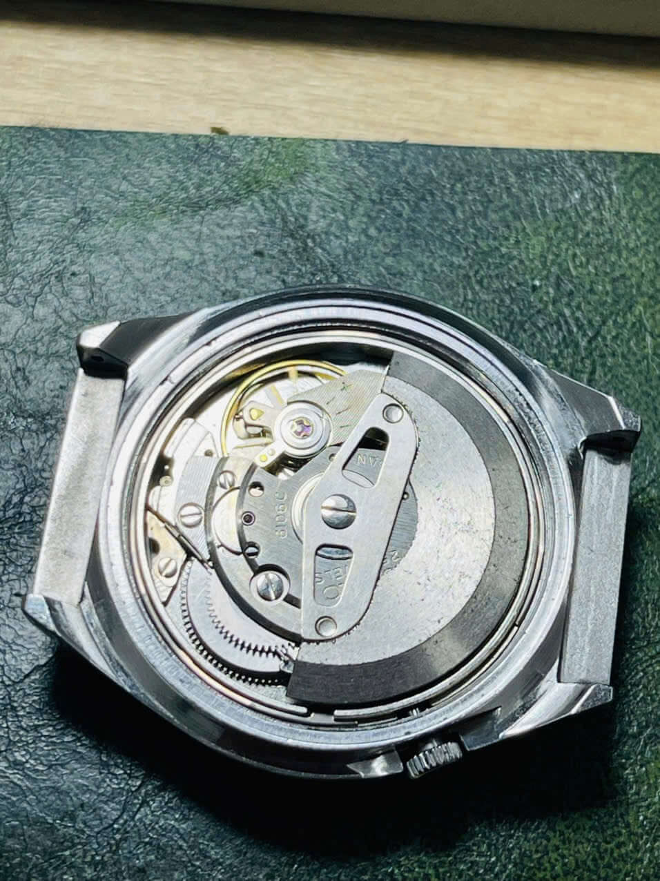 Vintage Seiko 5 Actus 6106-7690 SS SERVICED Brown Dial, February 1975