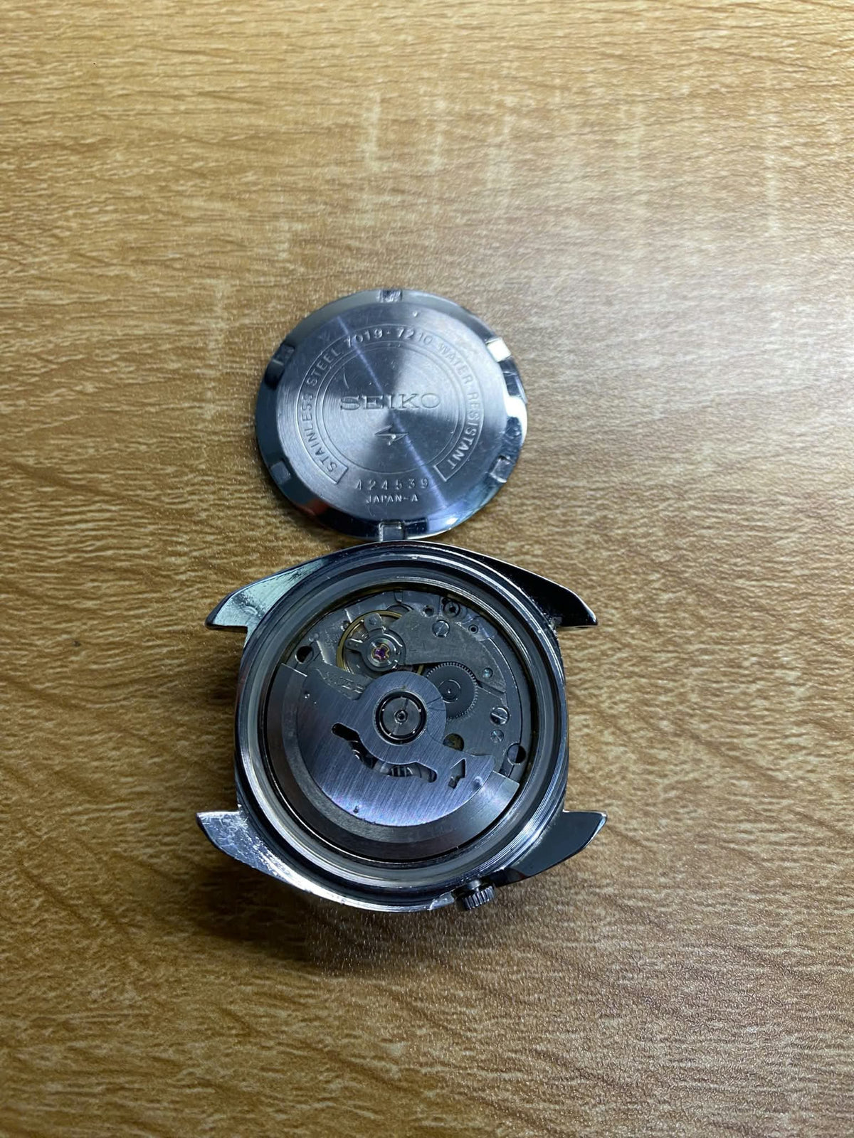 ساعة Seiko 5 Actus عتيقة 7019-7210، زرقاء، خضعت للصيانة، أوتوماتيكية، يناير 1974