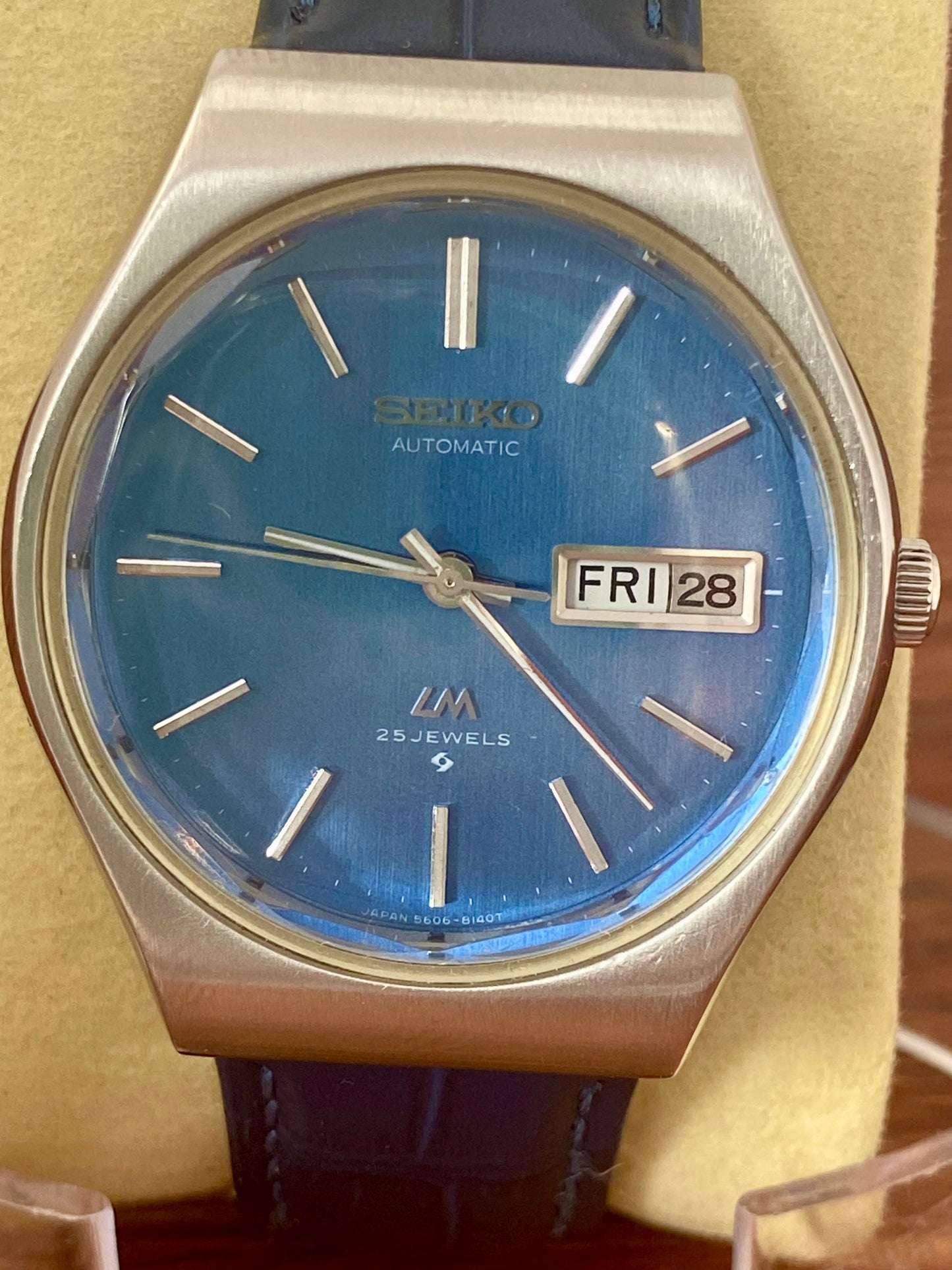 Vintage Seiko Lord Matic 5606-8100 Serviced Blue Tosca, October 1975 UK VINTAGE WATCH LTD