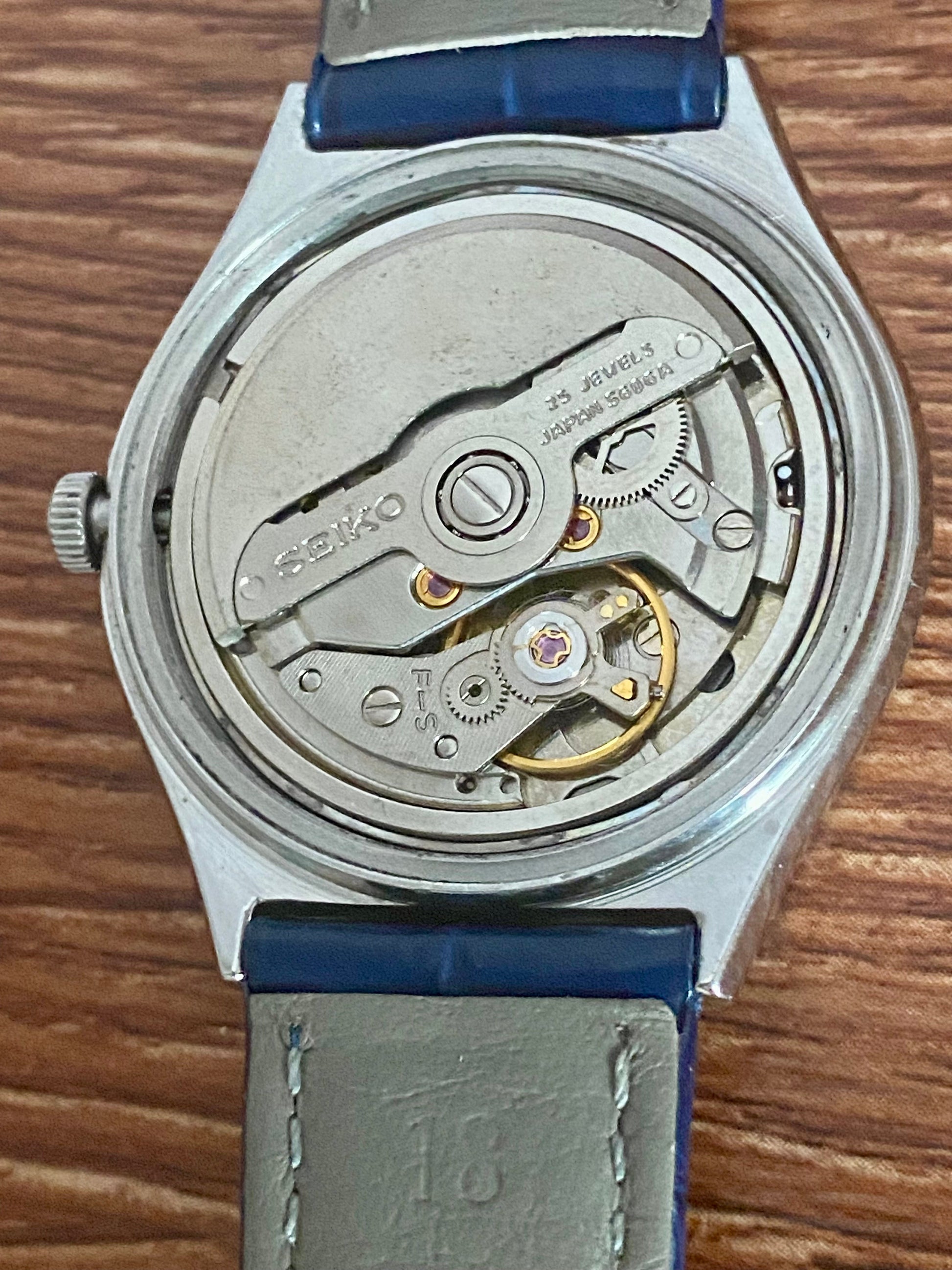 Vintage Seiko Lord Matic 5606-8100 Serviced Automatic, October 1975 UK VINTAGE WATCH LTD