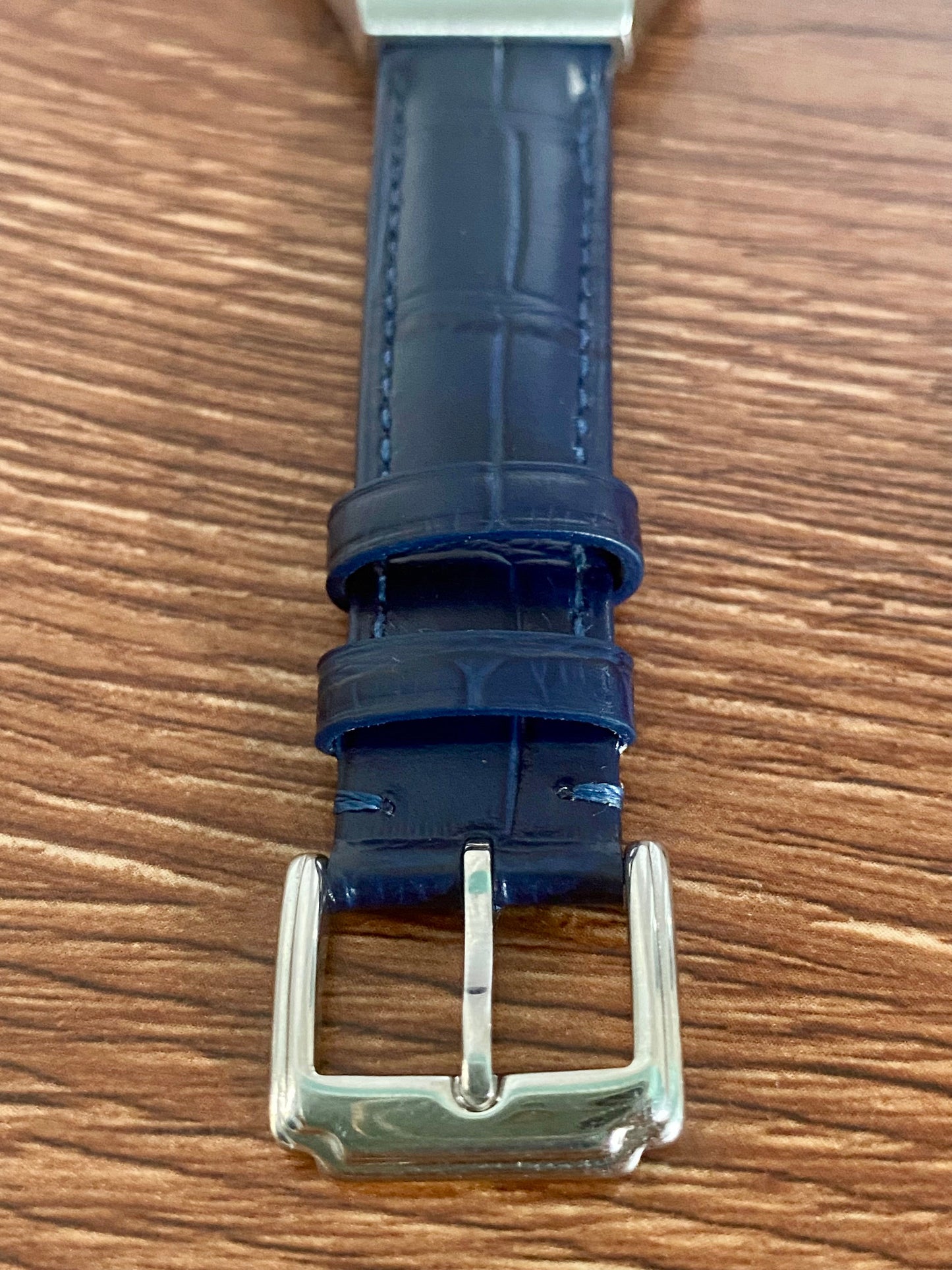 Vintage Seiko Lord Matic 5606-8100 Serviced Blue Tosca, October 1975 UK VINTAGE WATCH LTD