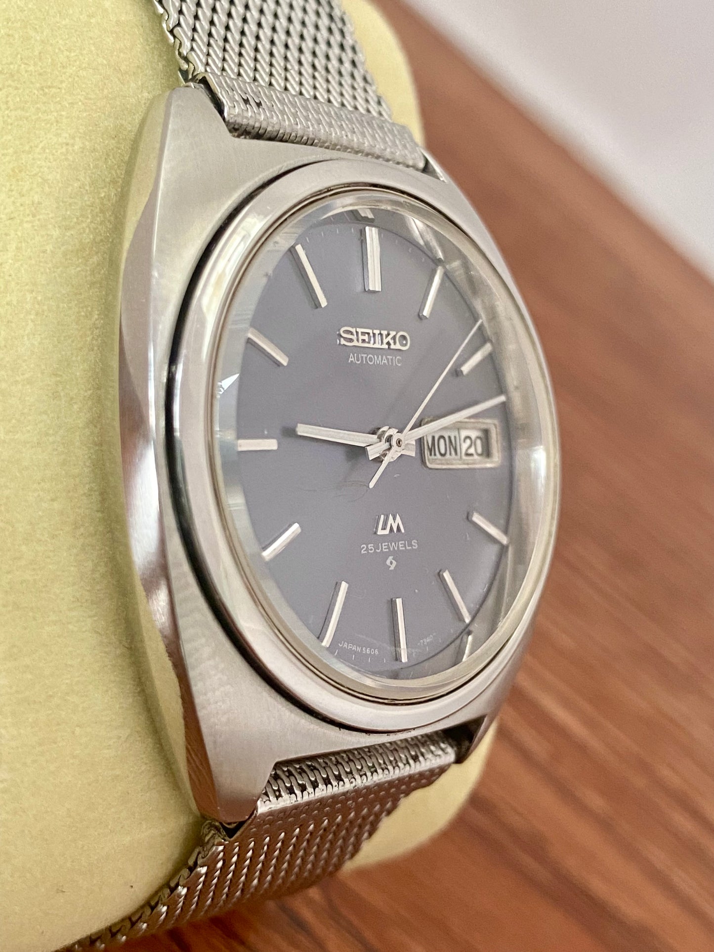 Vintage Seiko Lord Matic 5606-7140 Serviced Automatic November 1971