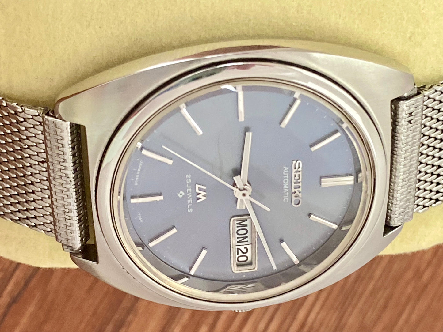Vintage Seiko Lord Matic 5606-7140 Serviced Automatic November 1971