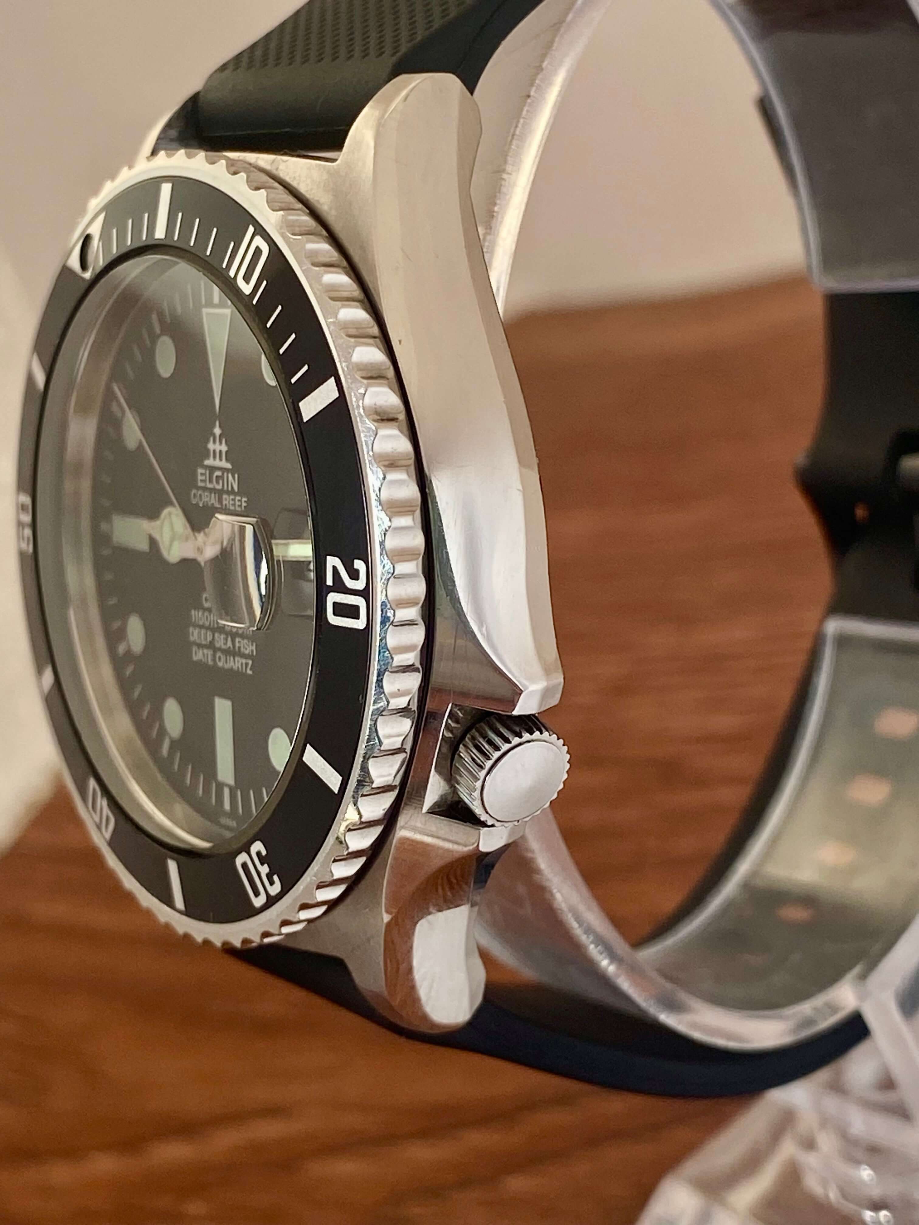 Vintage Elgin Quartz FK-195 Coral Reef Deep Sea 1990s Diver – UK