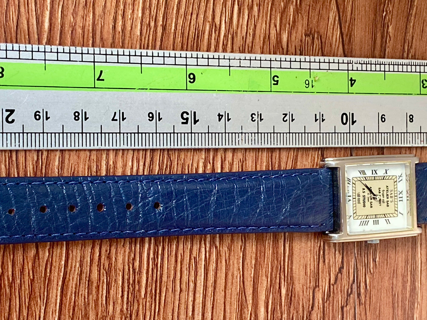 Rare Vintage Seiko Quartz Alba V515-5480, SABS Tank, February 1999
