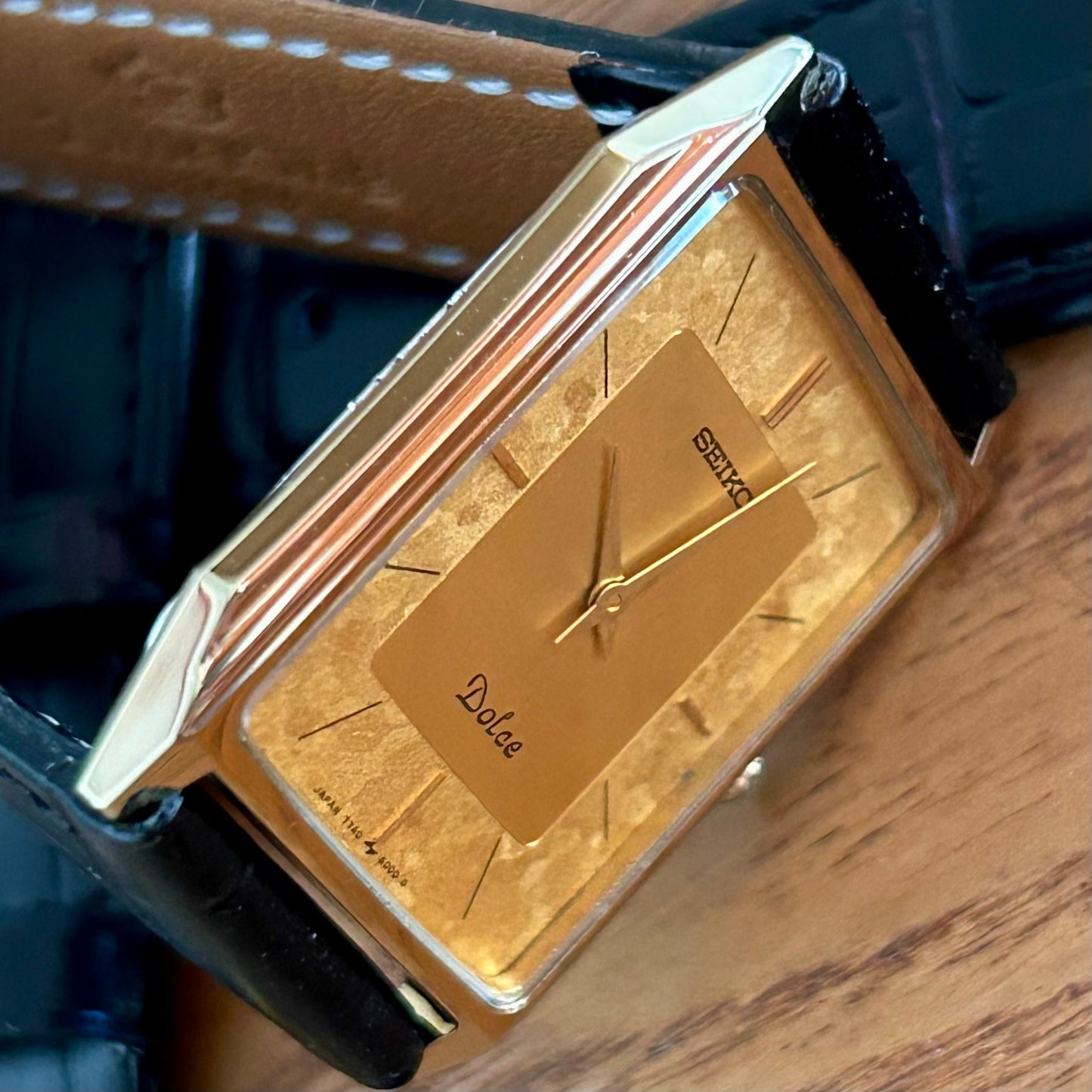 Vintage Seiko Dolce 7740-5000 Quartz Gold Flake January 1987 UK VINTAGE WATCH LTD