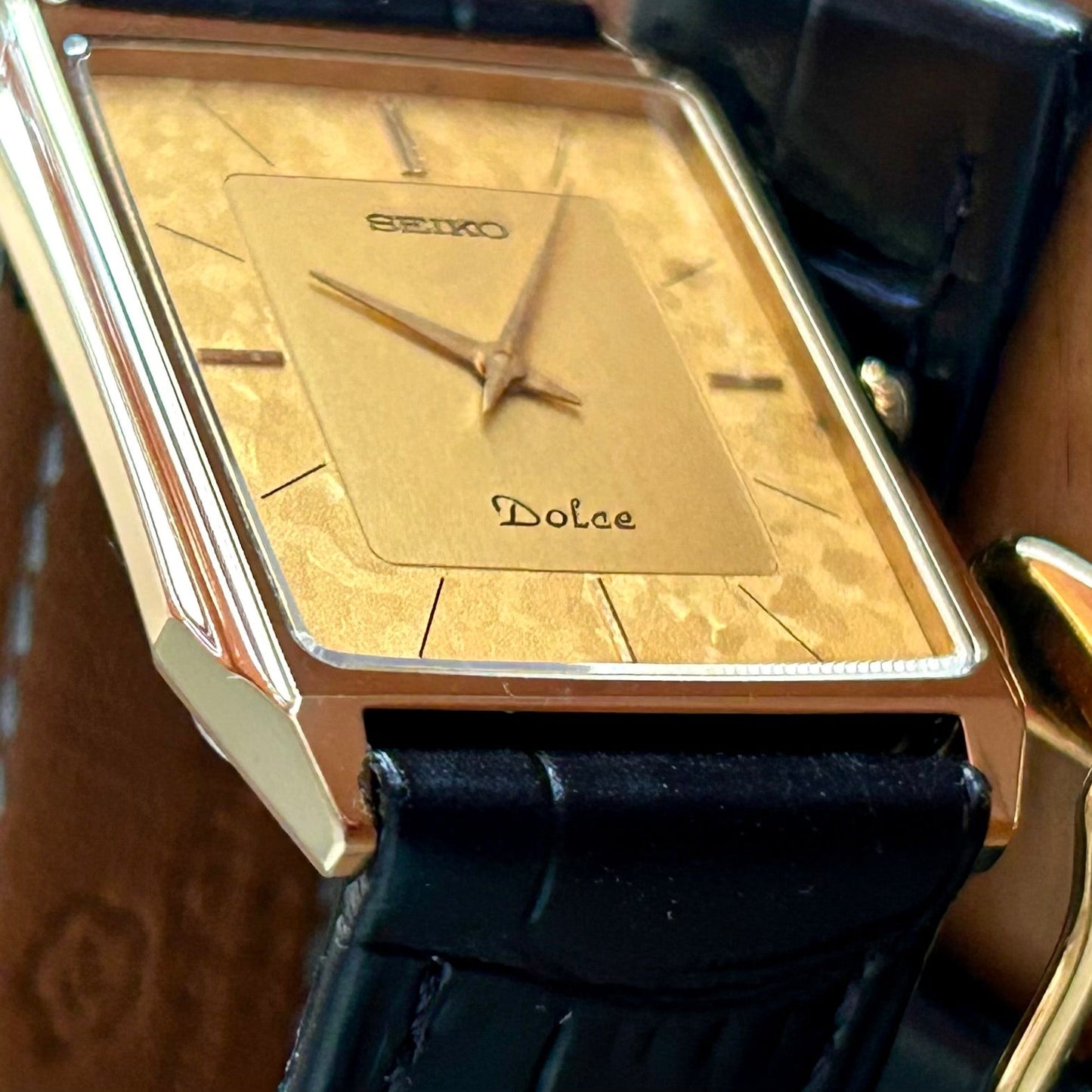 Vintage Seiko Dolce 7740-5000 Quartz Gold Flake January 1987 UK VINTAGE WATCH LTD