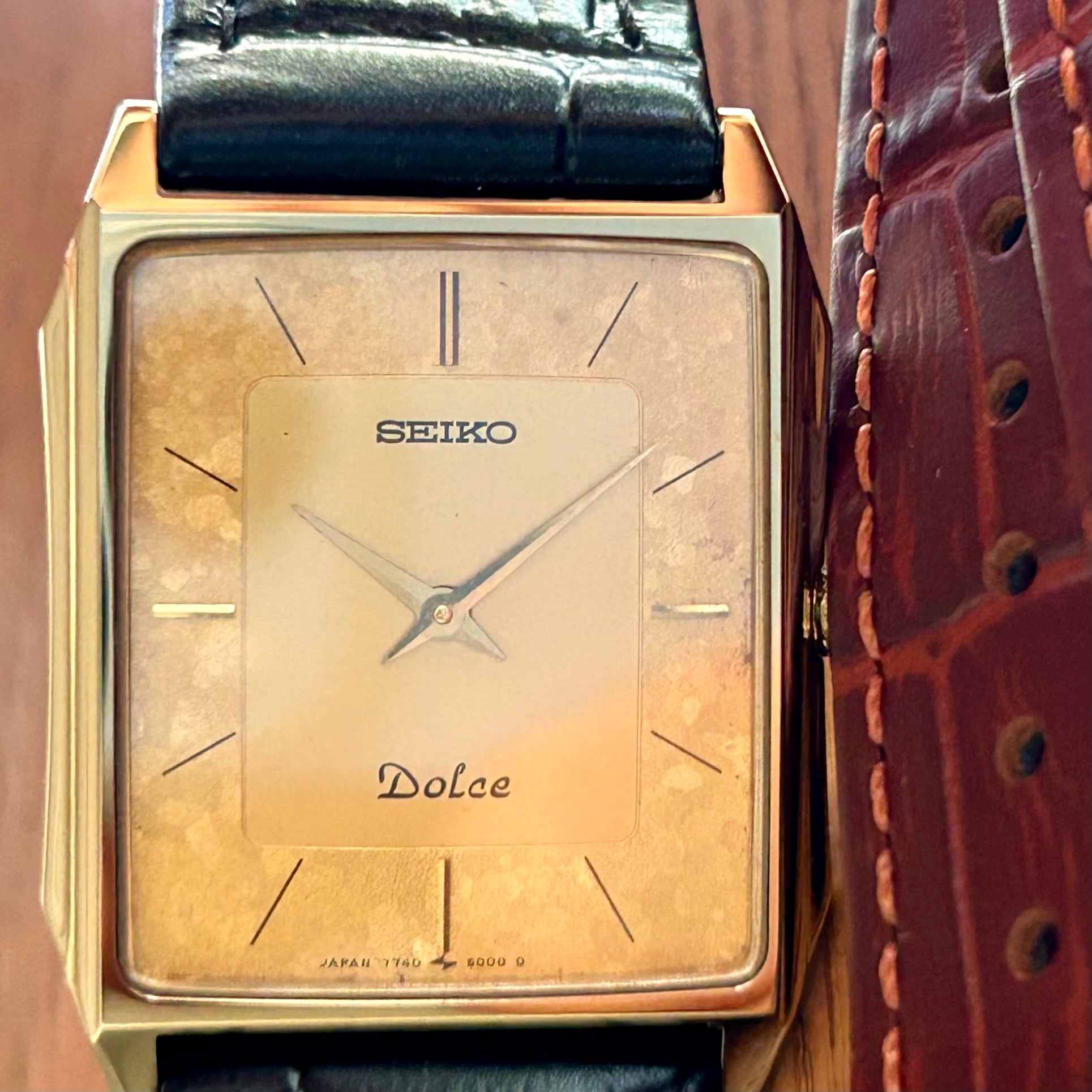 Vintage Seiko Dolce 7740-5000 Quartz Gold Flake January 1987 UK VINTAGE WATCH LTD