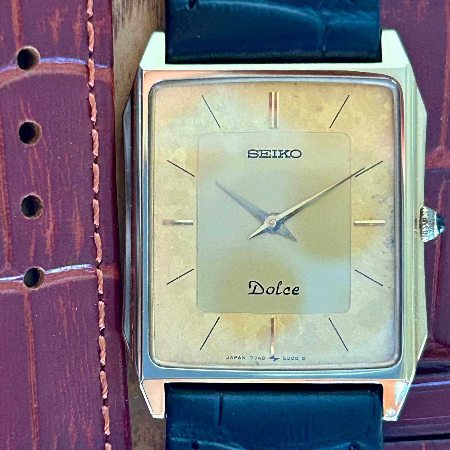 Vintage Seiko Dolce 7740-5000 Quartz Gold Flake January 1987 UK VINTAGE WATCH LTD