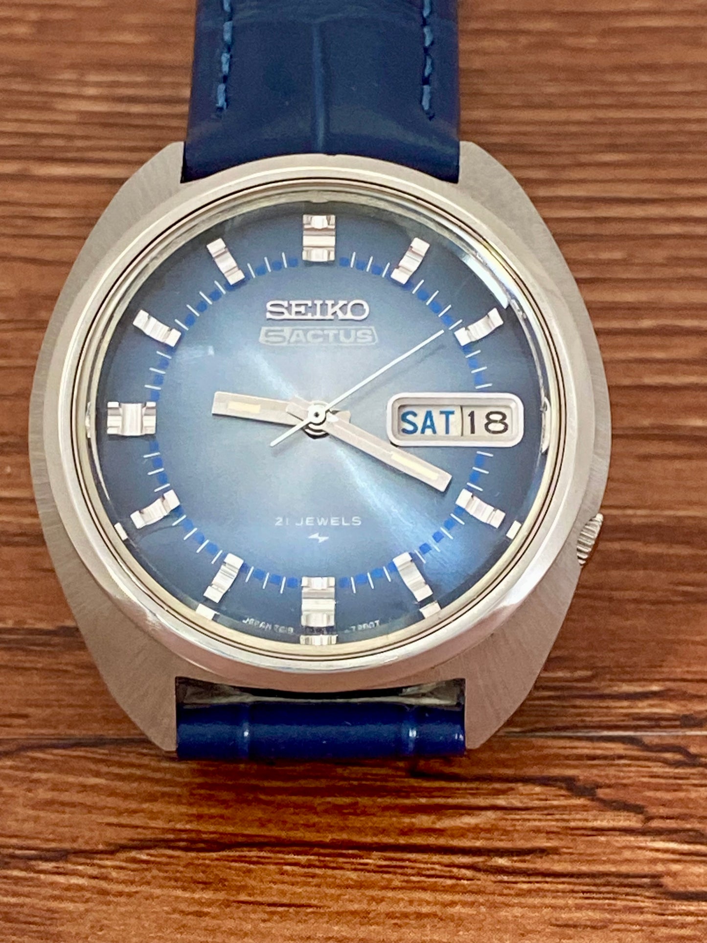 Vintage Seiko 5 Actus 7019-7210 Blue SERVICED Auto January 1974