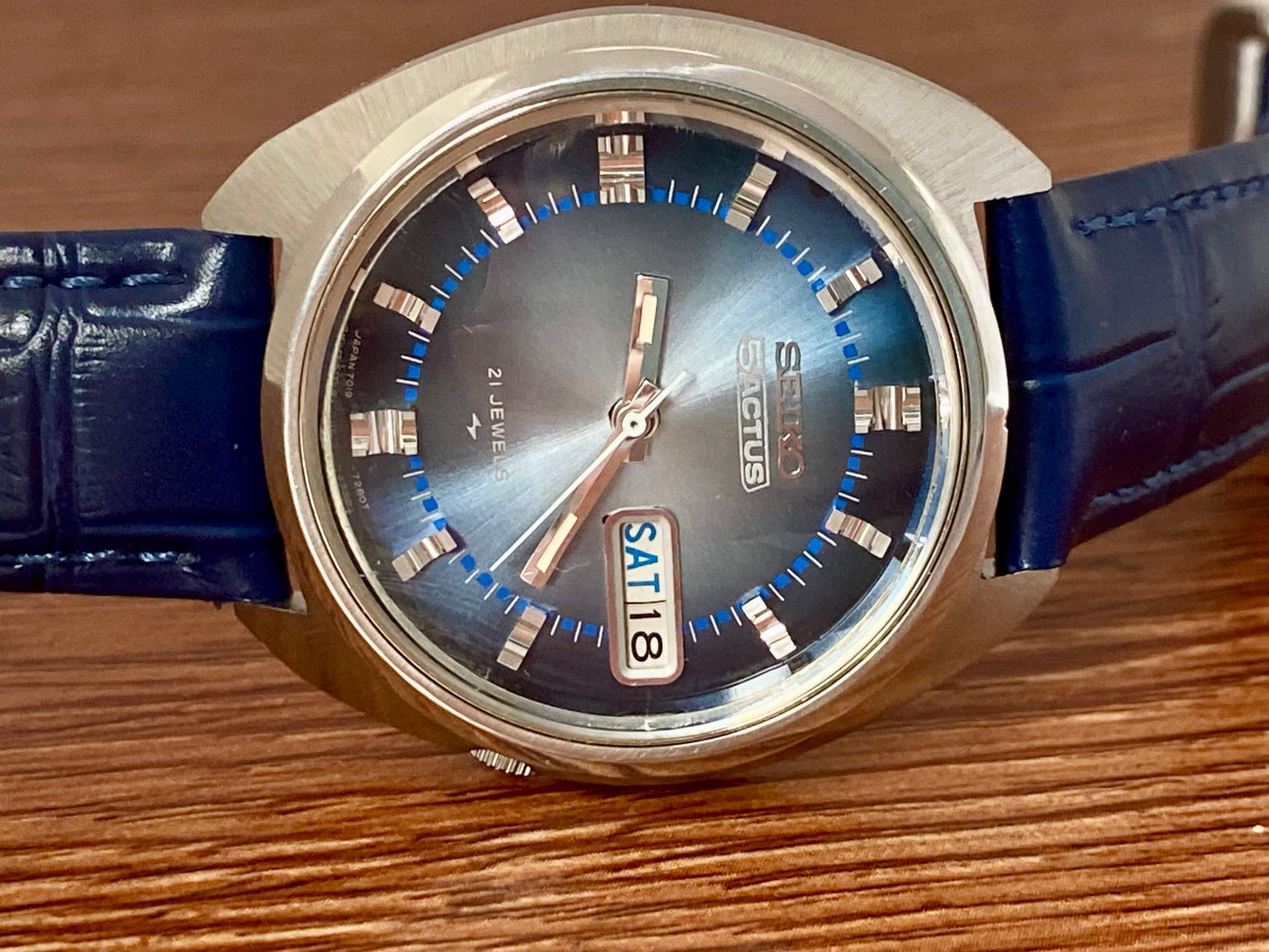 Vintage Seiko 5 Actus 7019-7210 Blue SERVICED Auto January 1974