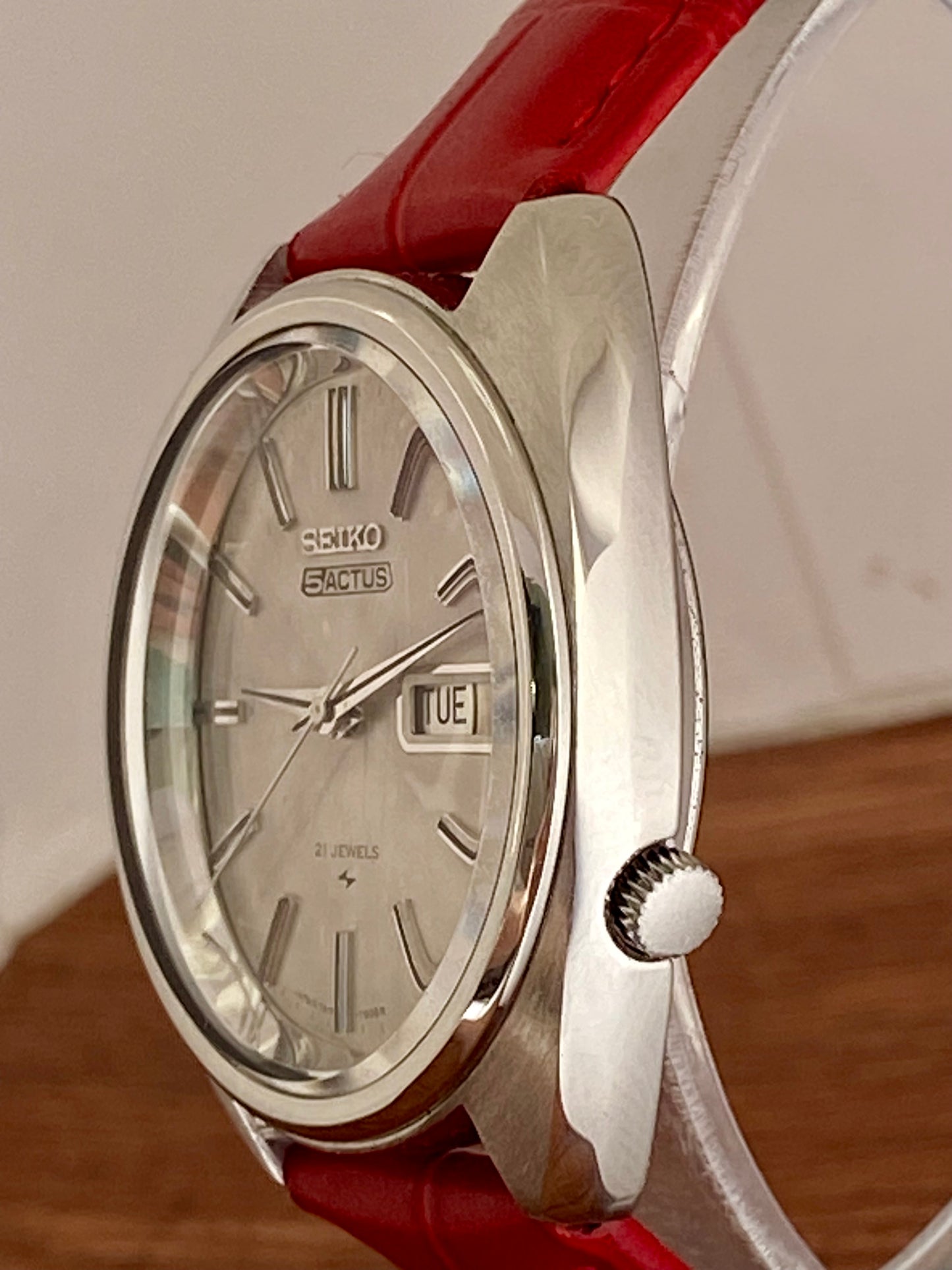 Vintage Seiko 5 Actus 7019-7040 Serviced Auto, November 1979
