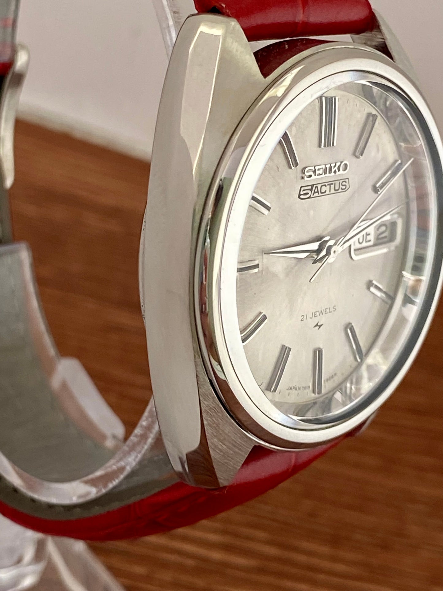 Vintage Seiko 5 Actus 7019-7040 Serviced Auto, November 1979