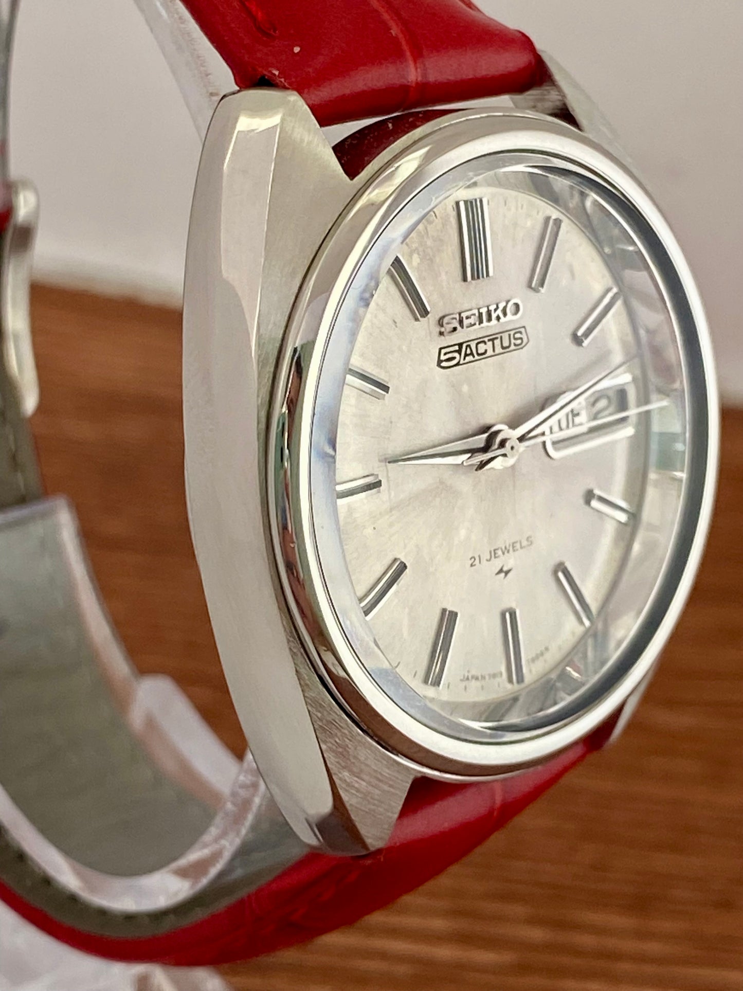 Vintage Seiko 5 Actus 7019-7040 Serviced Auto, November 1979