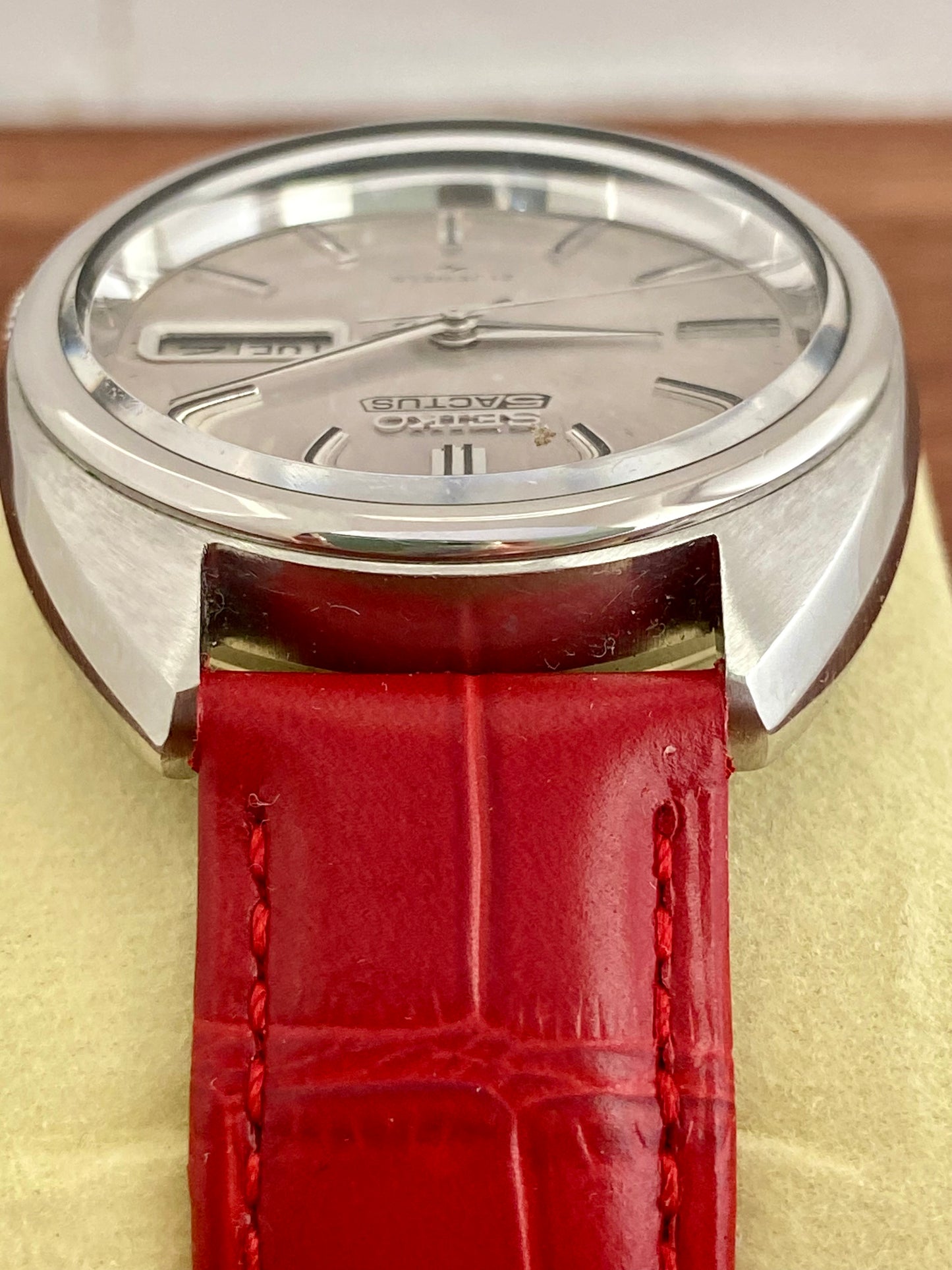 Vintage Seiko 5 Actus 7019-7040 Serviced Auto, November 1979