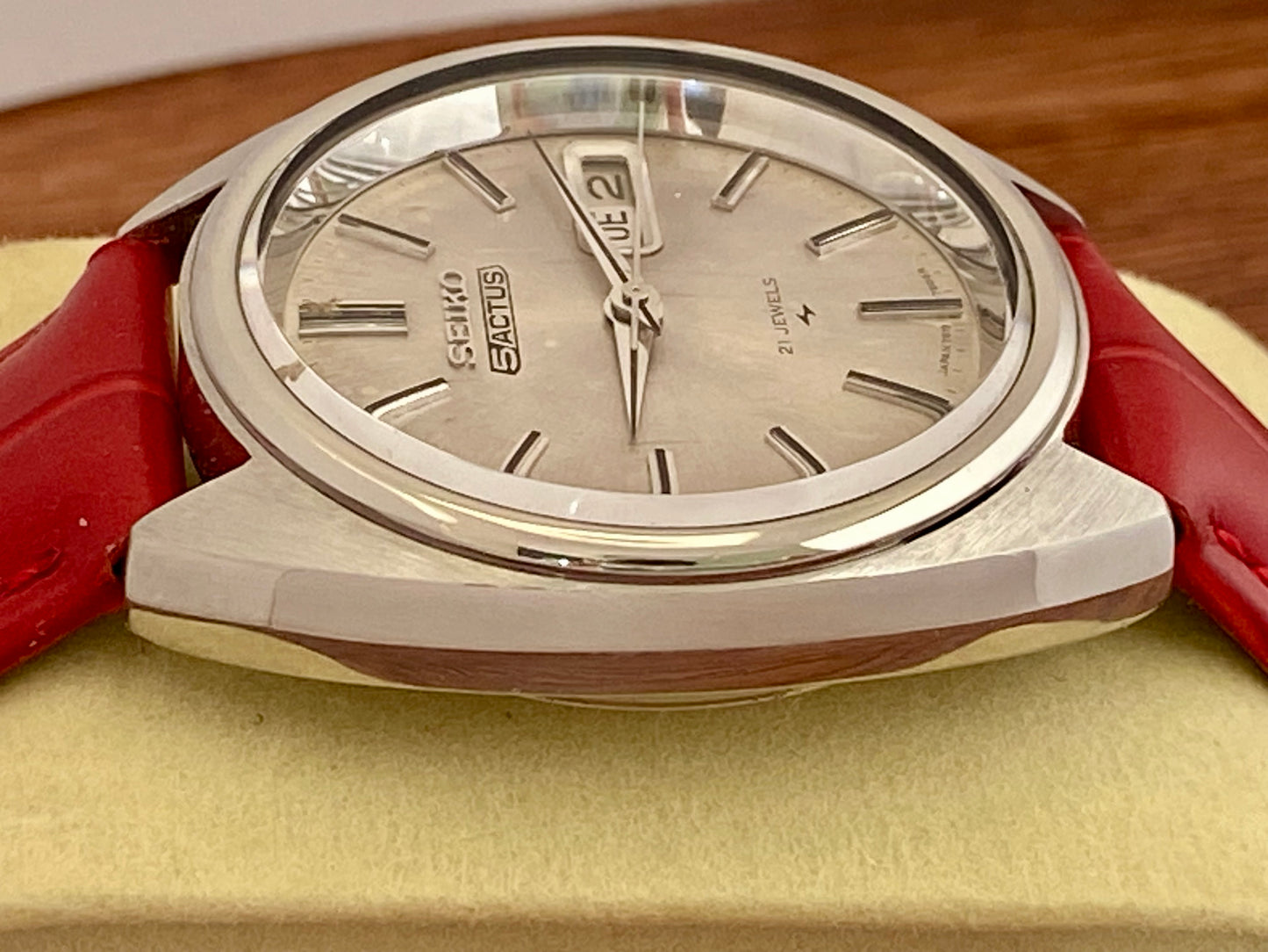 Vintage Seiko 5 Actus 7019-7040 Serviced Auto, November 1979
