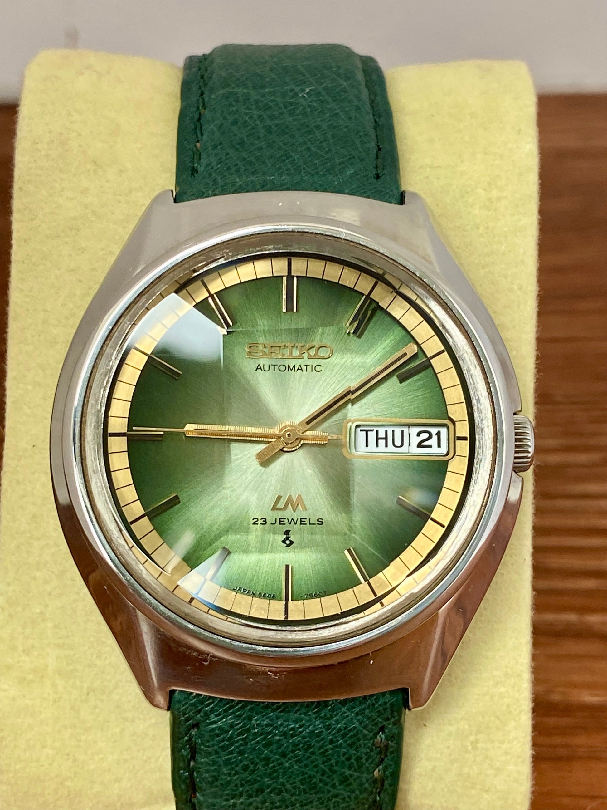 Vintage Seiko Lord Matic 5606-7270 Serviced Automatic, July 1973 UK VINTAGE WATCH LTD