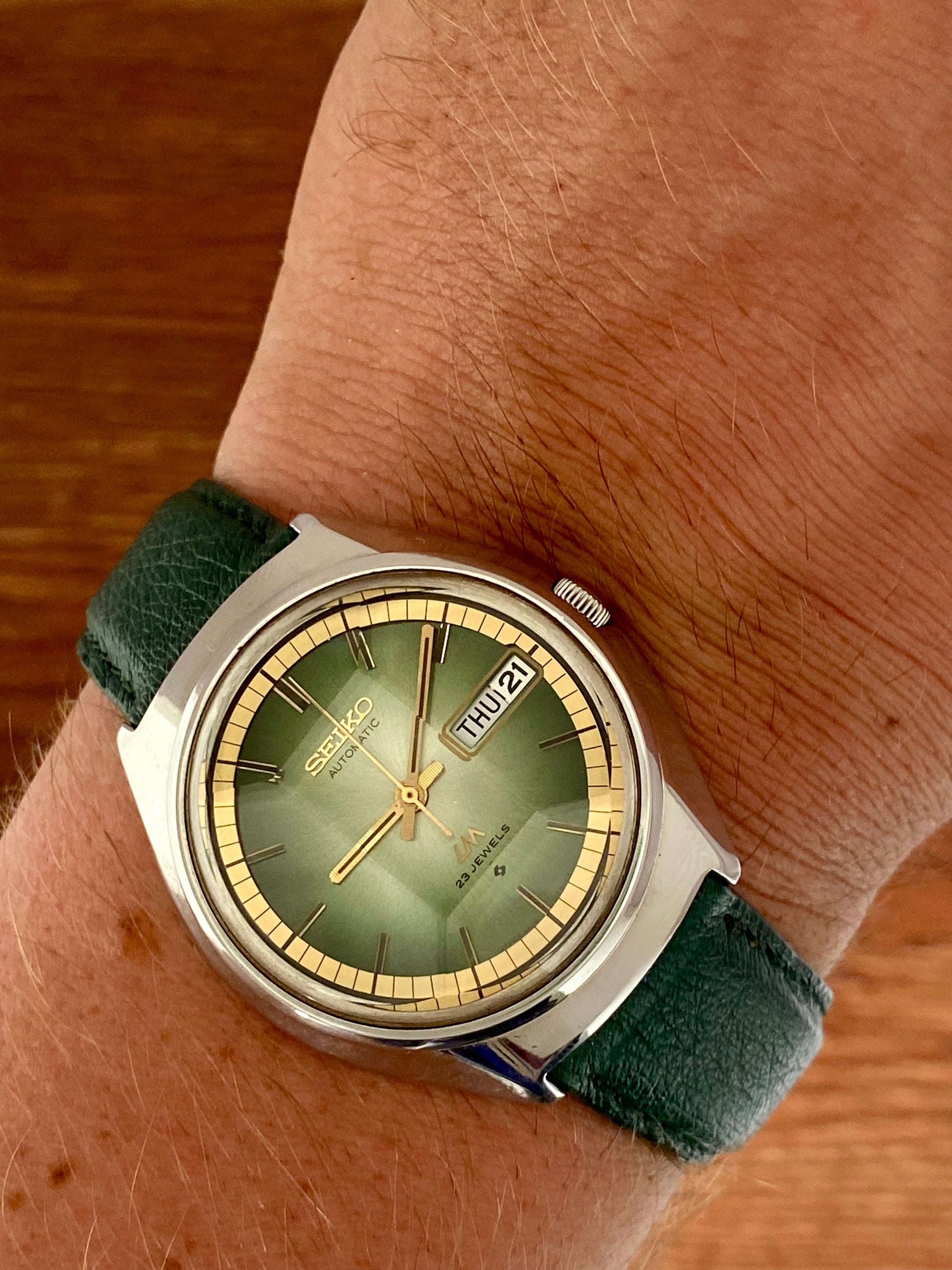 Vintage Seiko Lord Matic 5606-7270 Serviced Automatic, July 1973 UK VINTAGE WATCH LTD