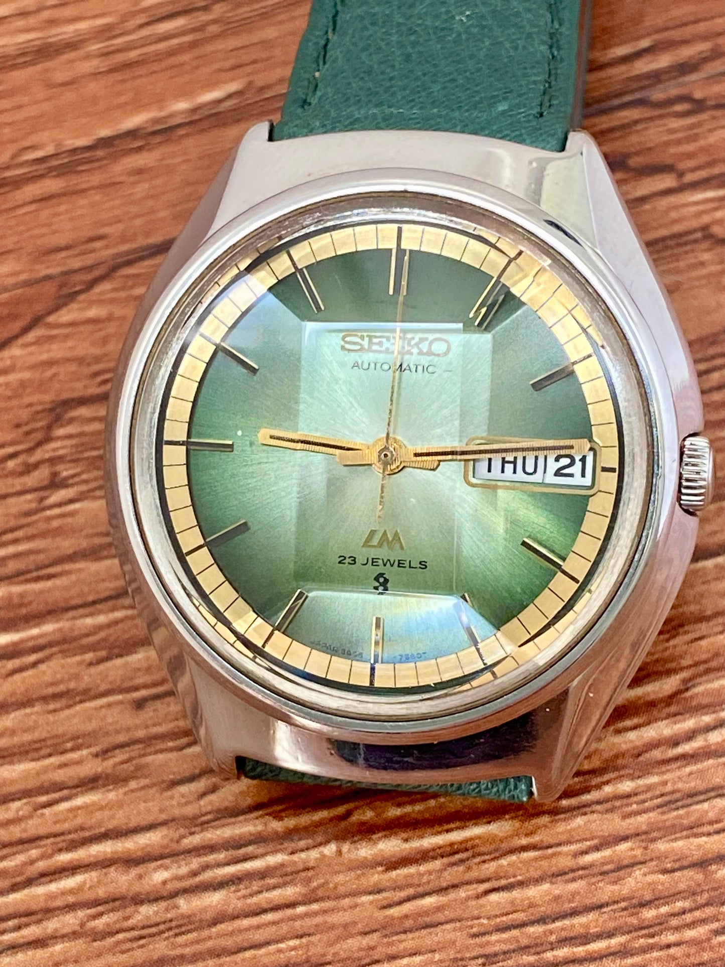 Vintage Seiko Lord Matic 5606-7270 Serviced Automatic, July 1973 UK VINTAGE WATCH LTD