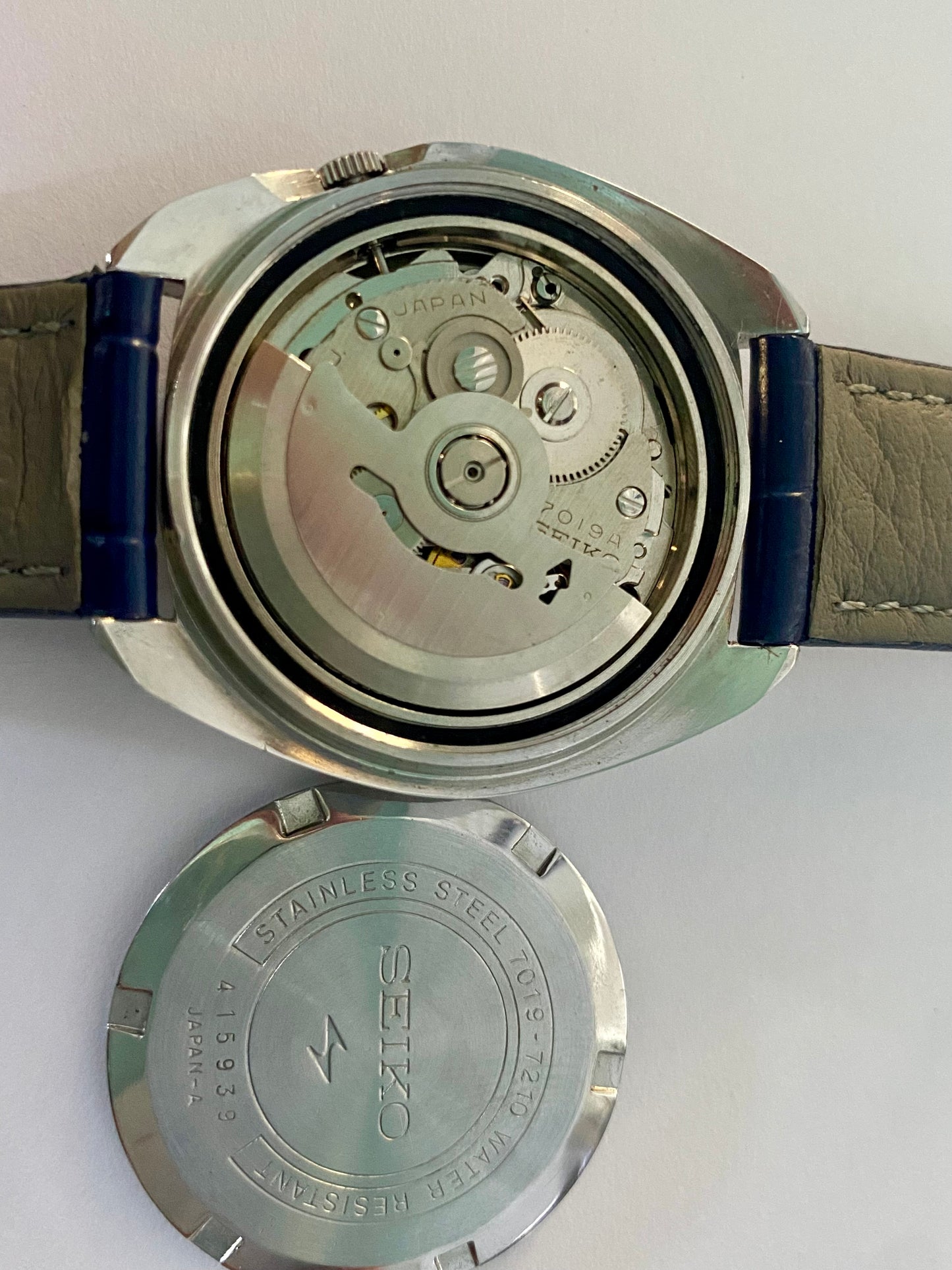 Vintage Seiko 5 Actus 7019-7210 Blue SERVICED Auto January 1974
