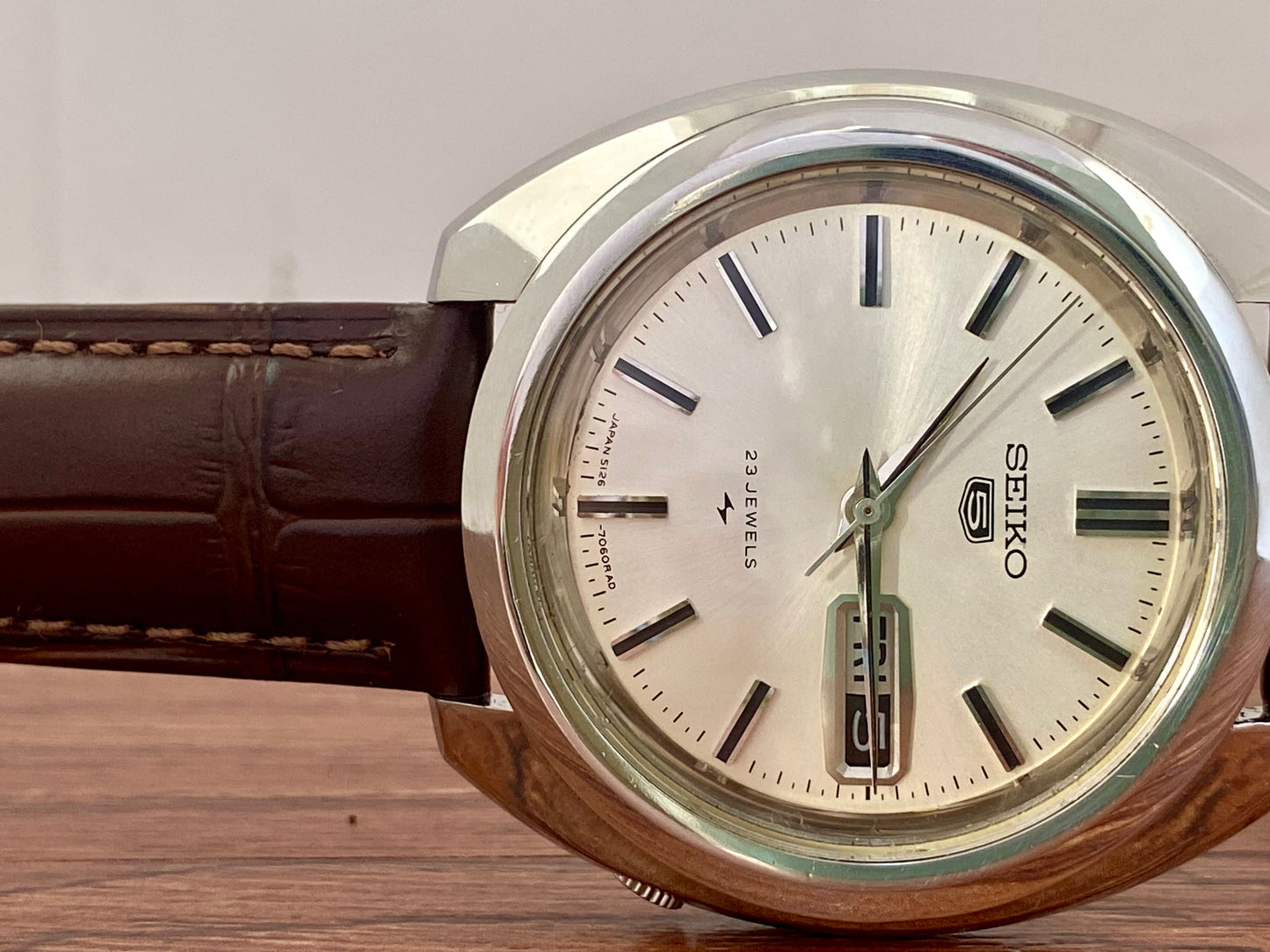 Vintage Seiko 5 5126-7020 Serviced Automatic June 1969 UK VINTAGE WATCH LTD