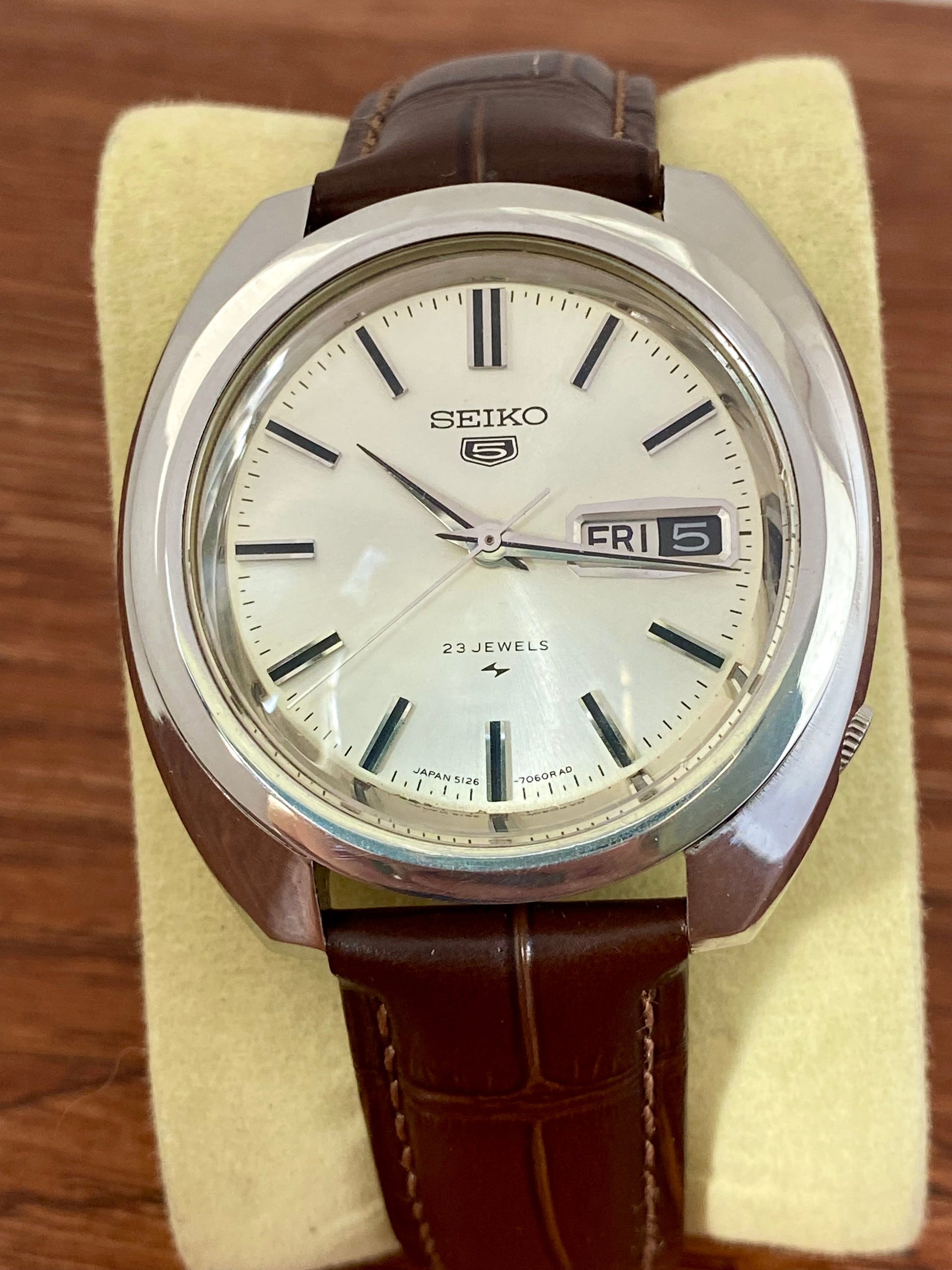 Vintage Seiko 5 5126-7020 Serviced Automatic June 1969 UK VINTAGE WATCH LTD