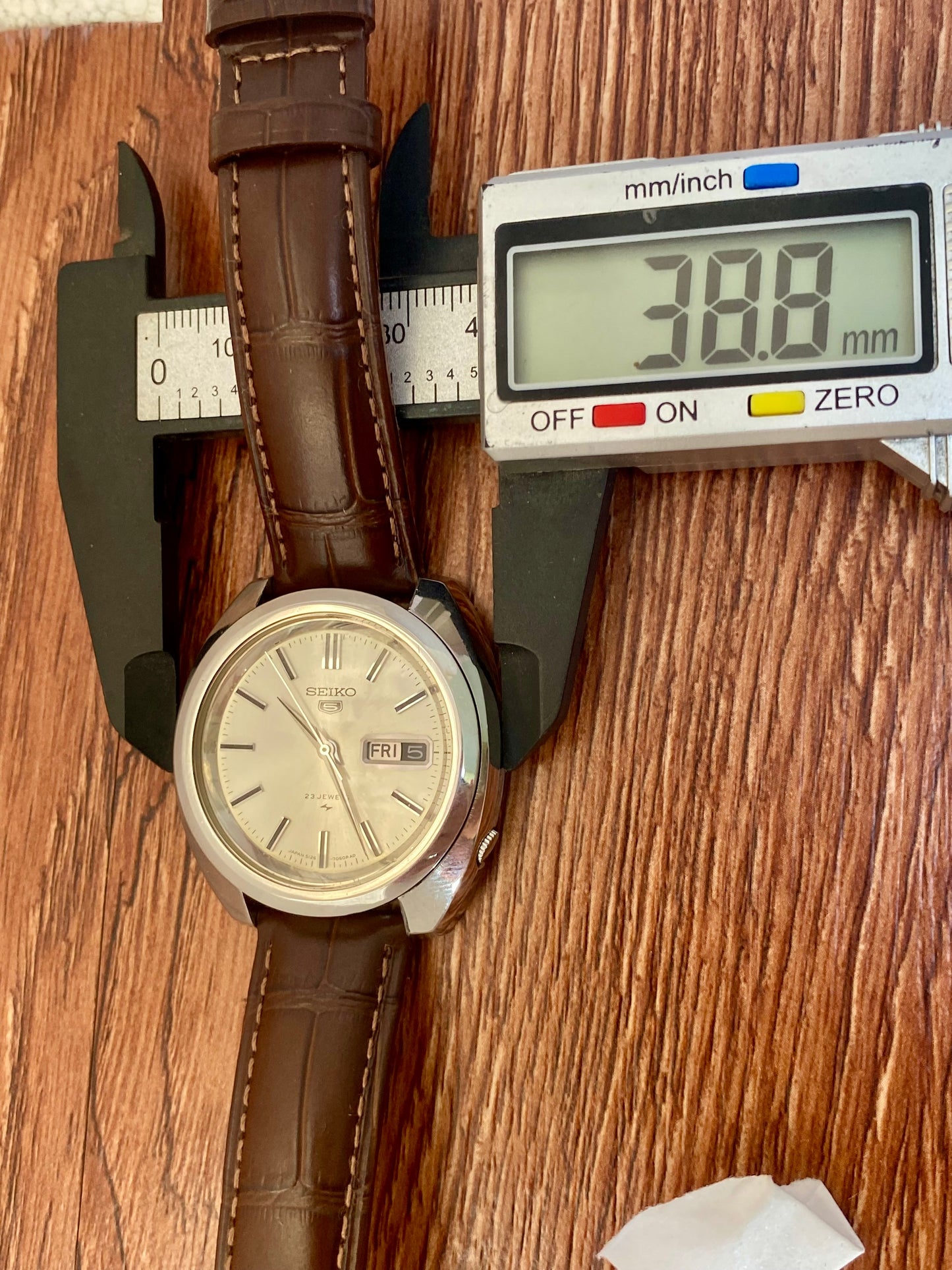 Vintage Seiko 5 5126-7020 Serviced Automatic June 1969 UK VINTAGE WATCH LTD