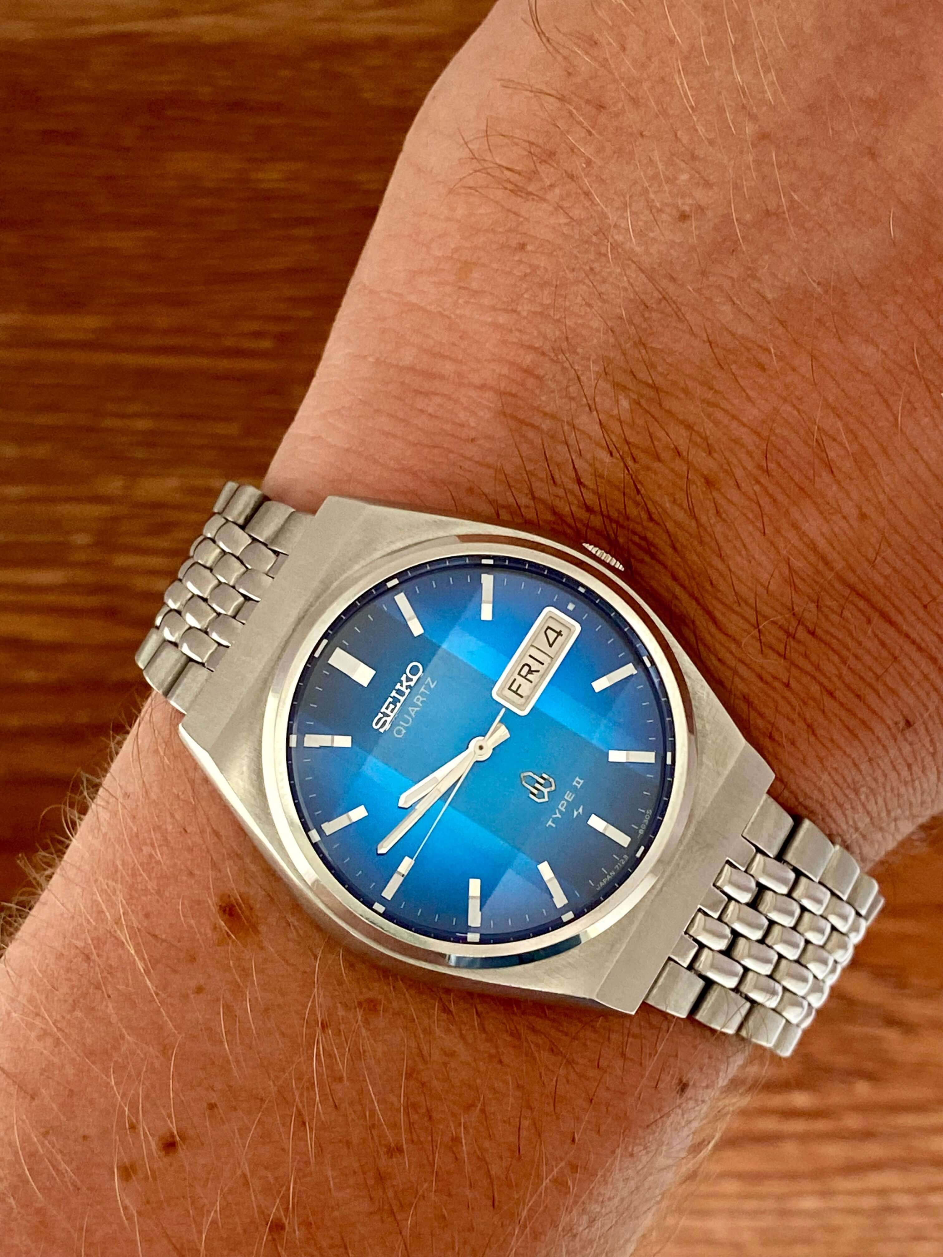 II Type Seiko 7123-8020 Quartz Dial Blue Vintage | December Tokei 