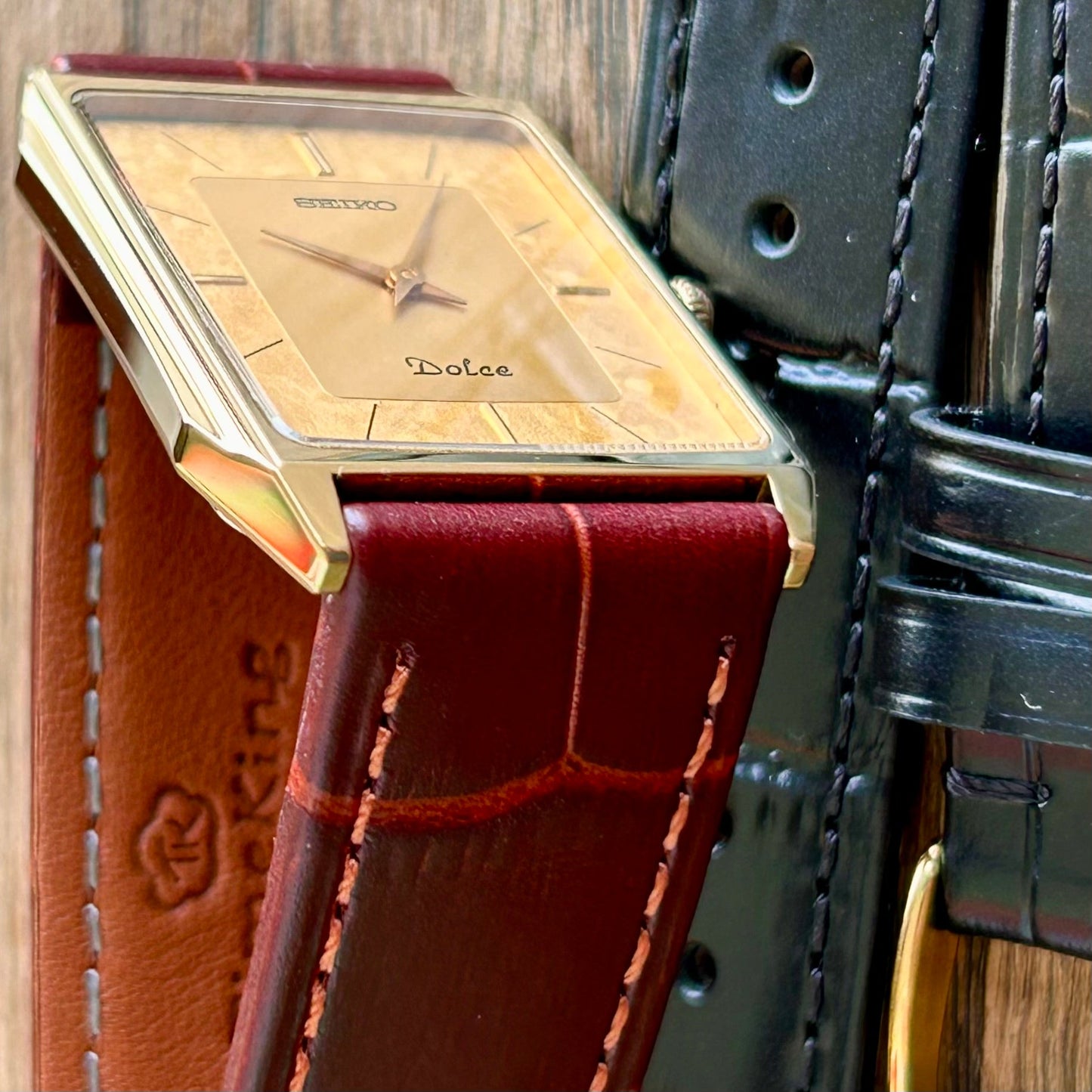 Vintage Seiko Dolce 7740-5000 Quartz Gold Flake, April 1987 UK VINTAGE WATCH LTD