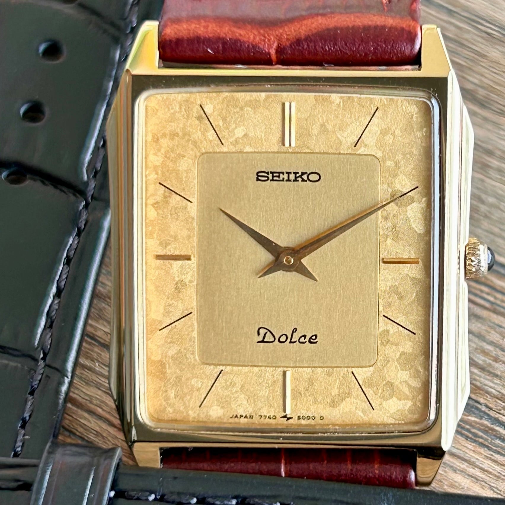 Vintage Seiko Dolce 7740-5000 Quartz Gold Flake, April 1987 UK VINTAGE WATCH LTD
