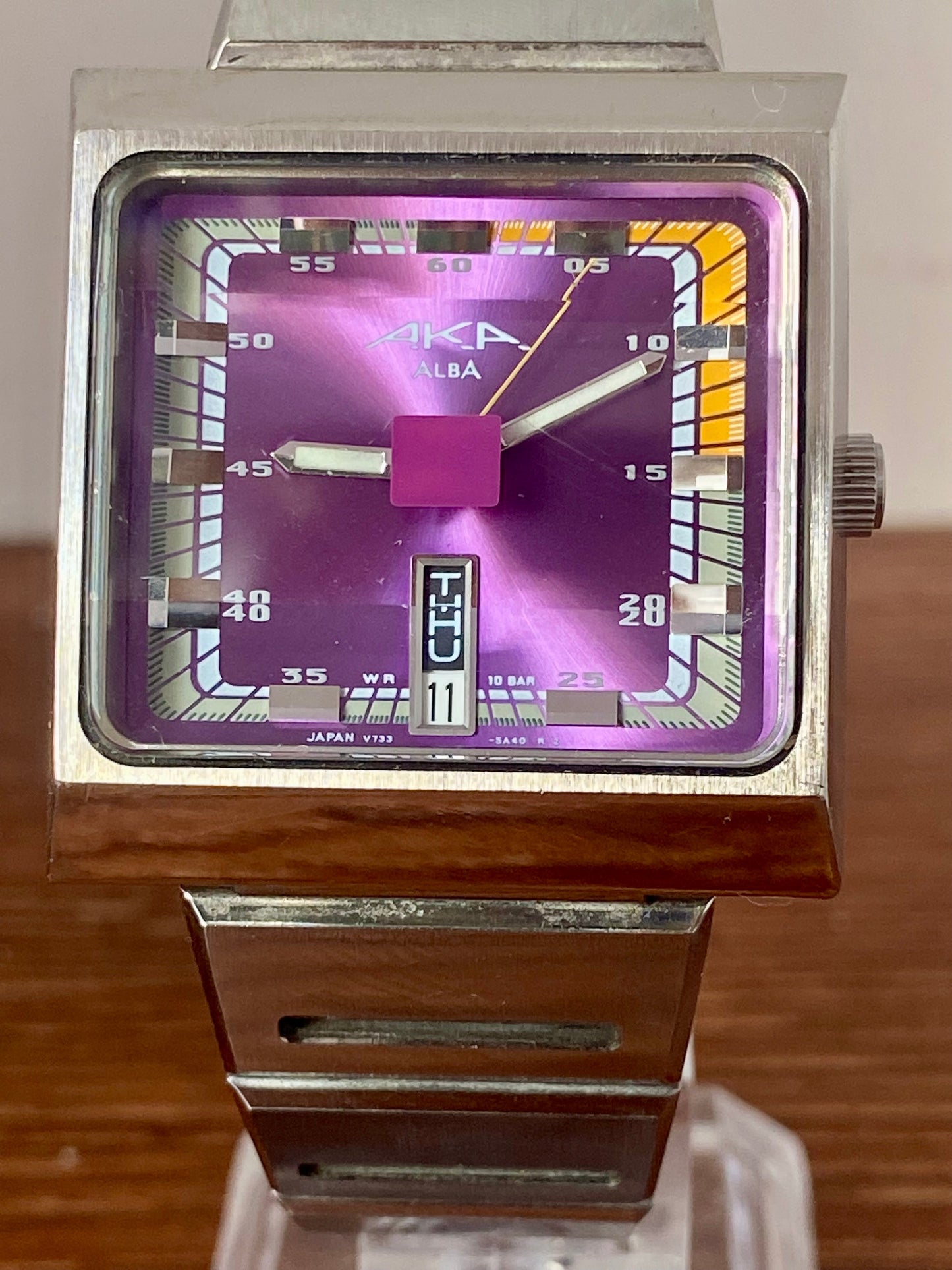 Vintage Seiko V733-5A40 AKA ALBA, Limited Edition December 1996 UK VINTAGE WATCH LTD
